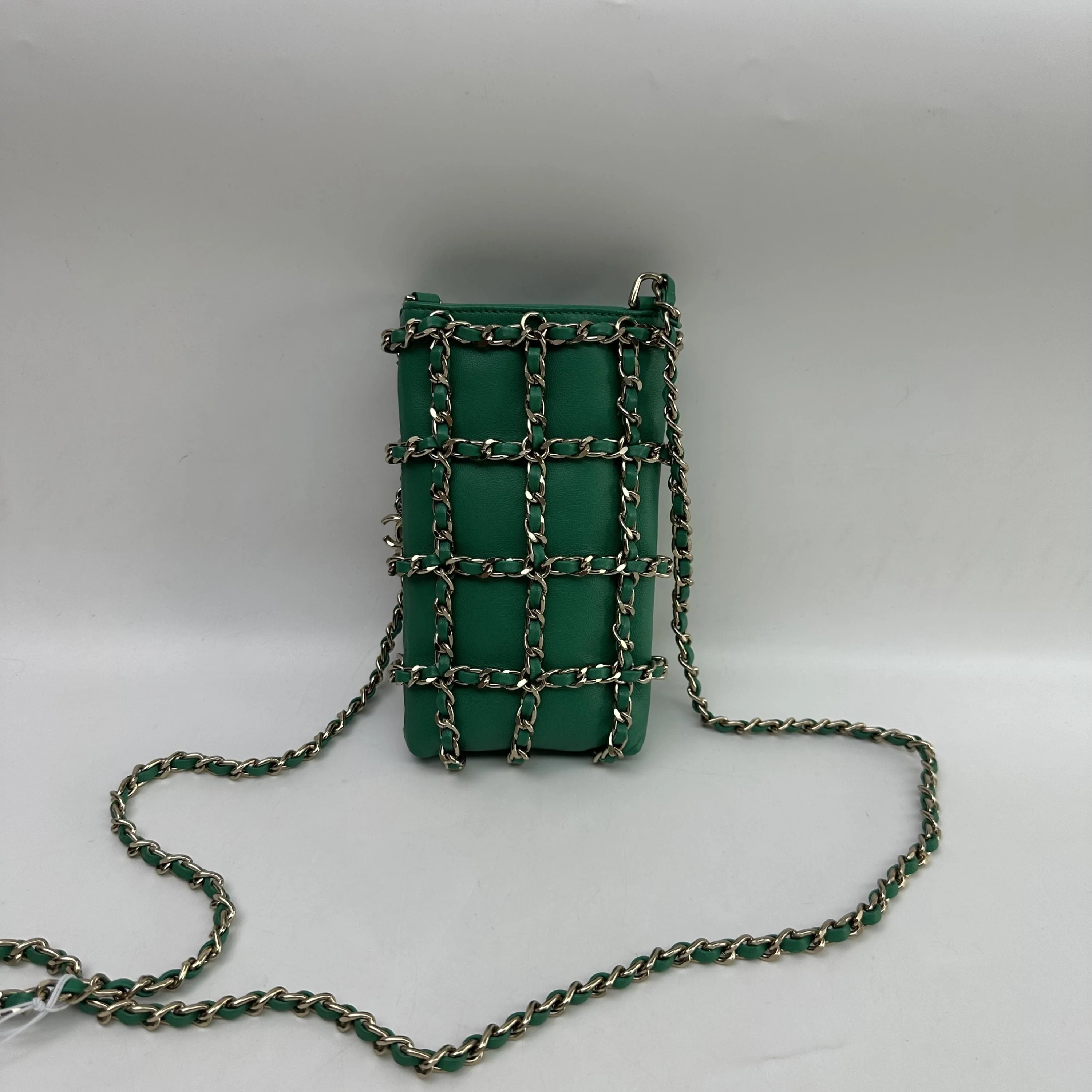 Chanel Green Crossbody Phone Holder With Chain C351273