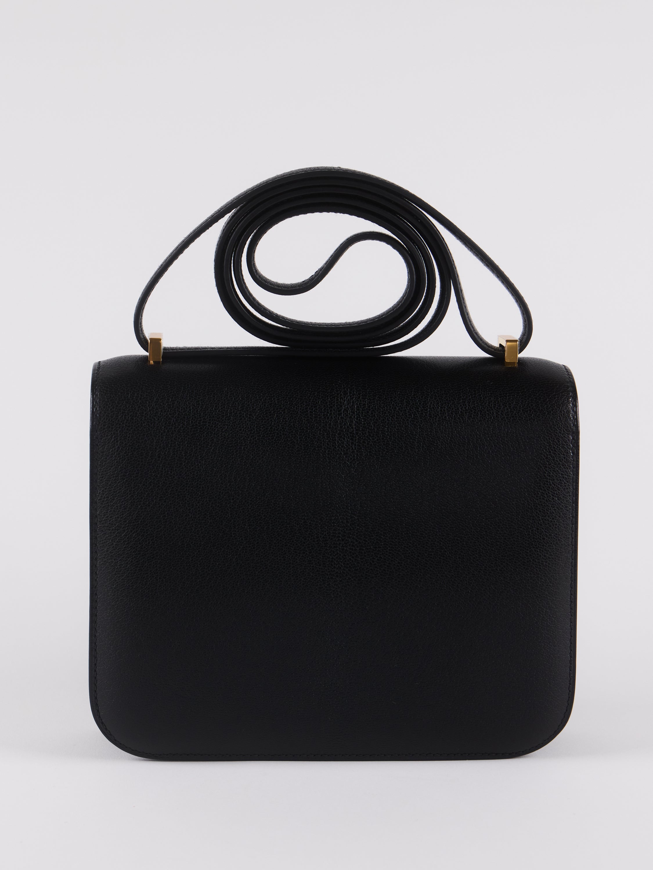 HERMÈS CONSTANCE 18CM BLACK Chevre Leather with Gold Hardware