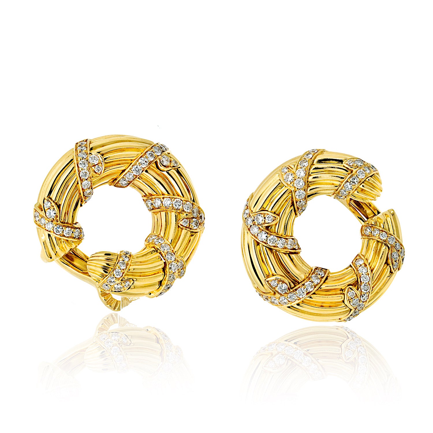 Signed Cartier 18kt yellow gold and diamond earrings,  non piereced  ASC5180