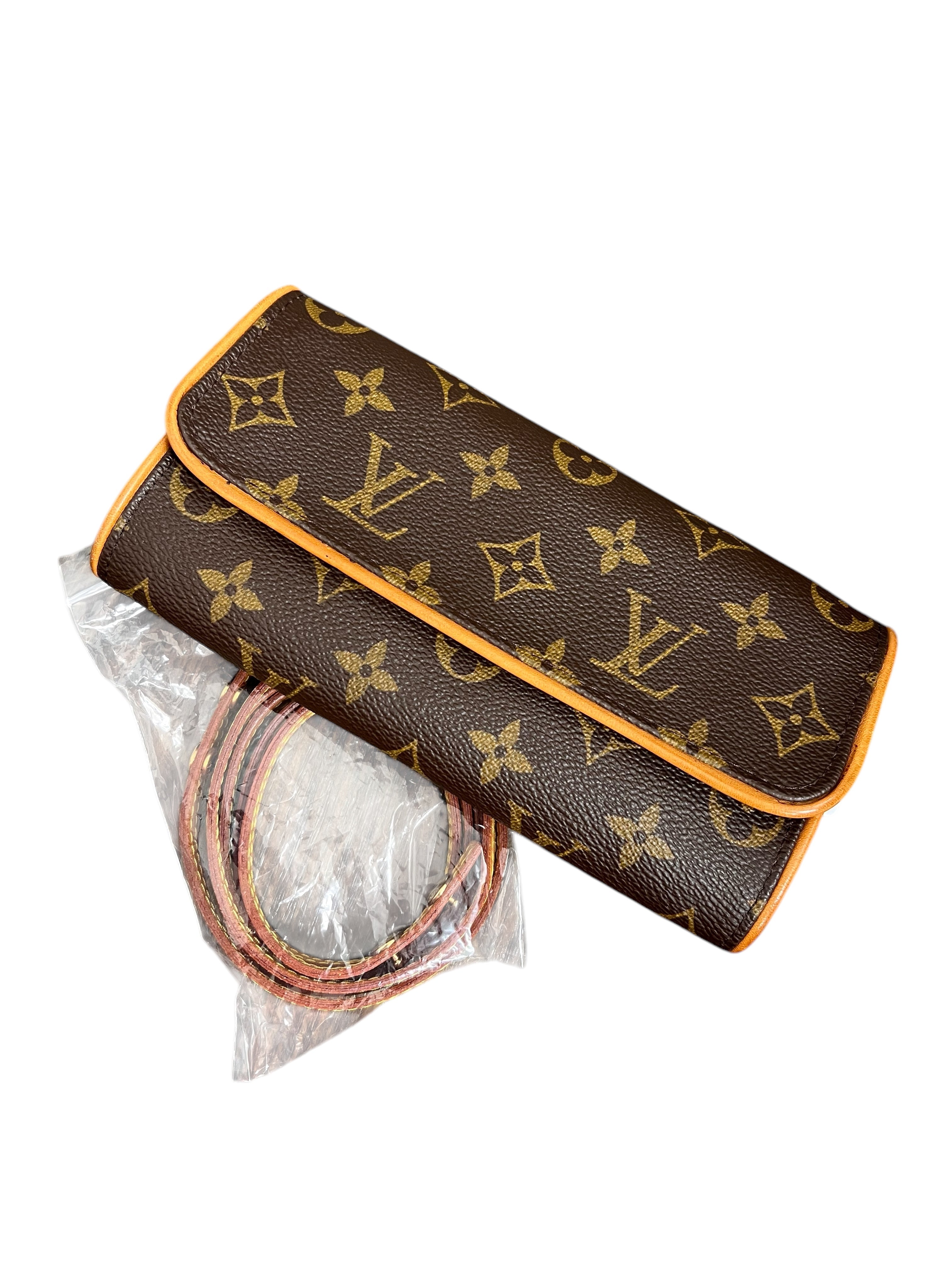 LOUIS VUITTON Pochette Twin PM M51854 B10217TWTQ