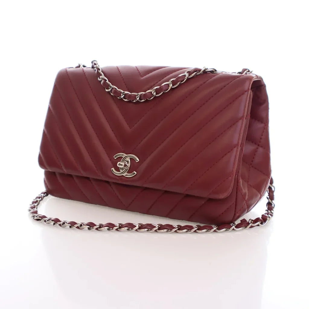 Chanel Chevron Seasonal Flap Red Calfskin