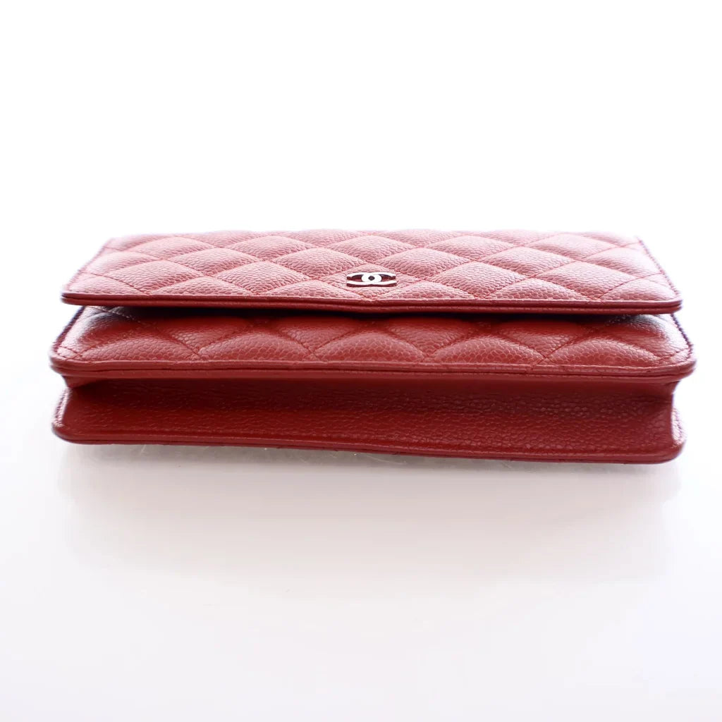 AUCTION Chanel Wallet On Chain (WOC) Red Caviar