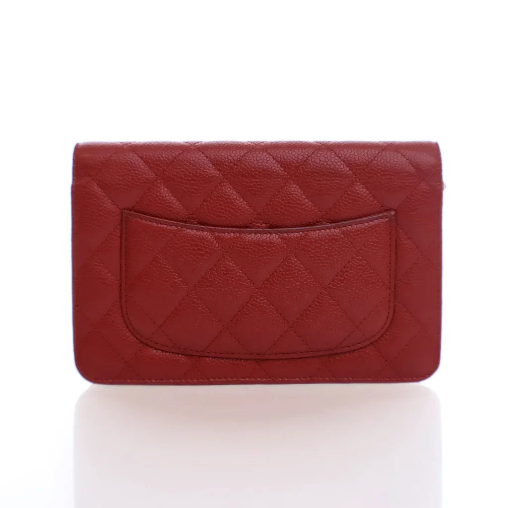 AUCTION Chanel Wallet On Chain (WOC) Red Caviar