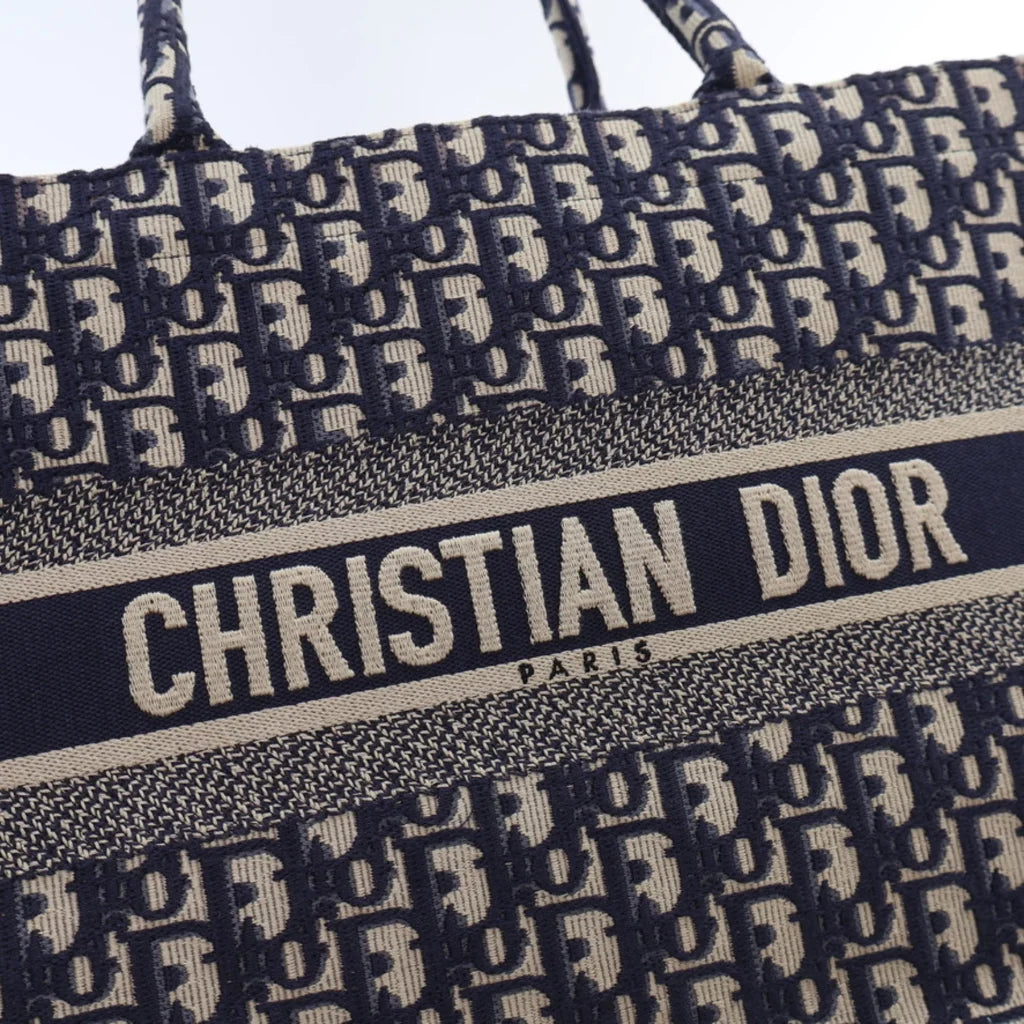 Dior Medium Canvas Book Tote L-48GZVN