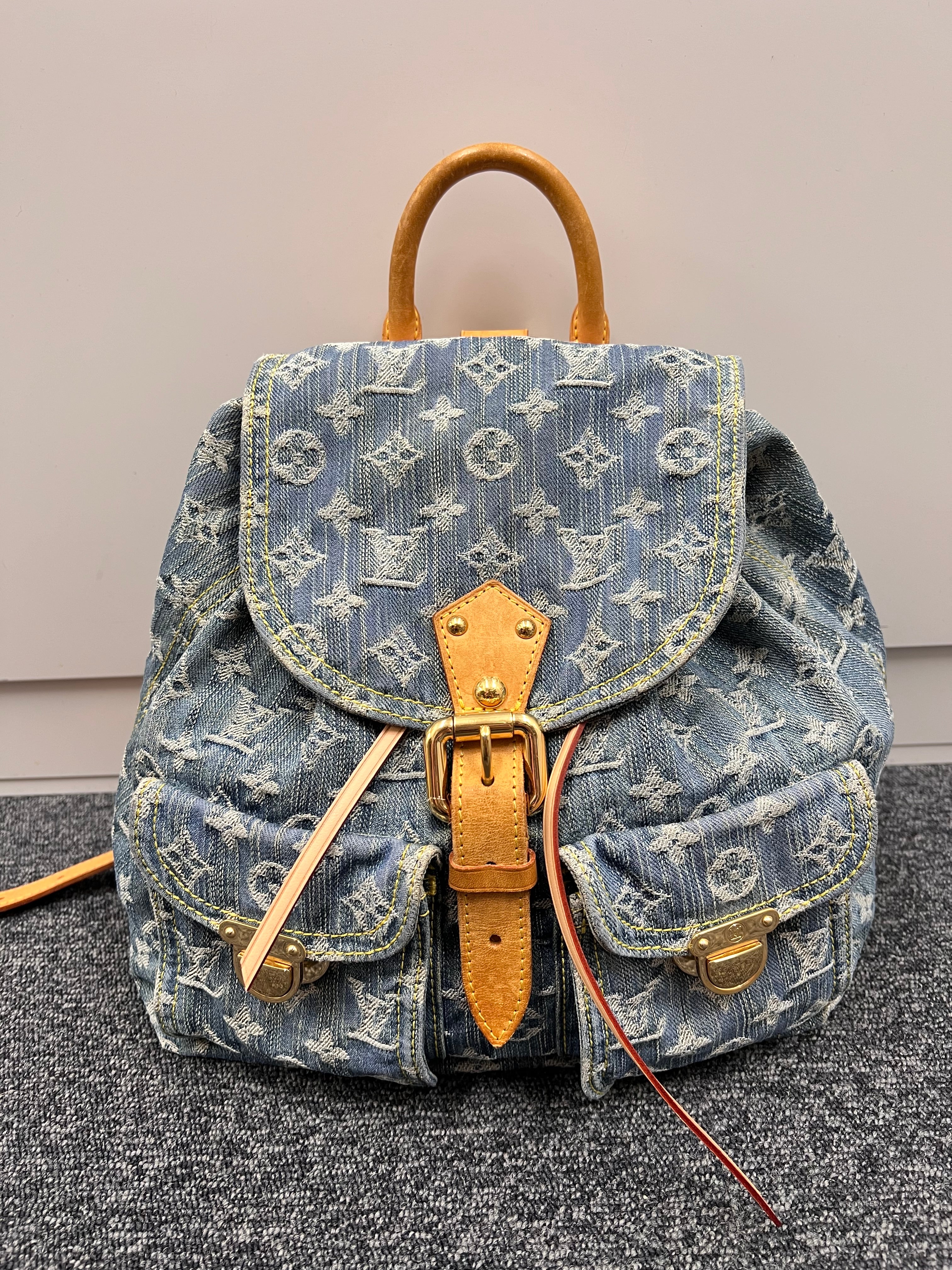 LOUIS VUITTON Sac A Dos GM M95056 B1113V6FC5