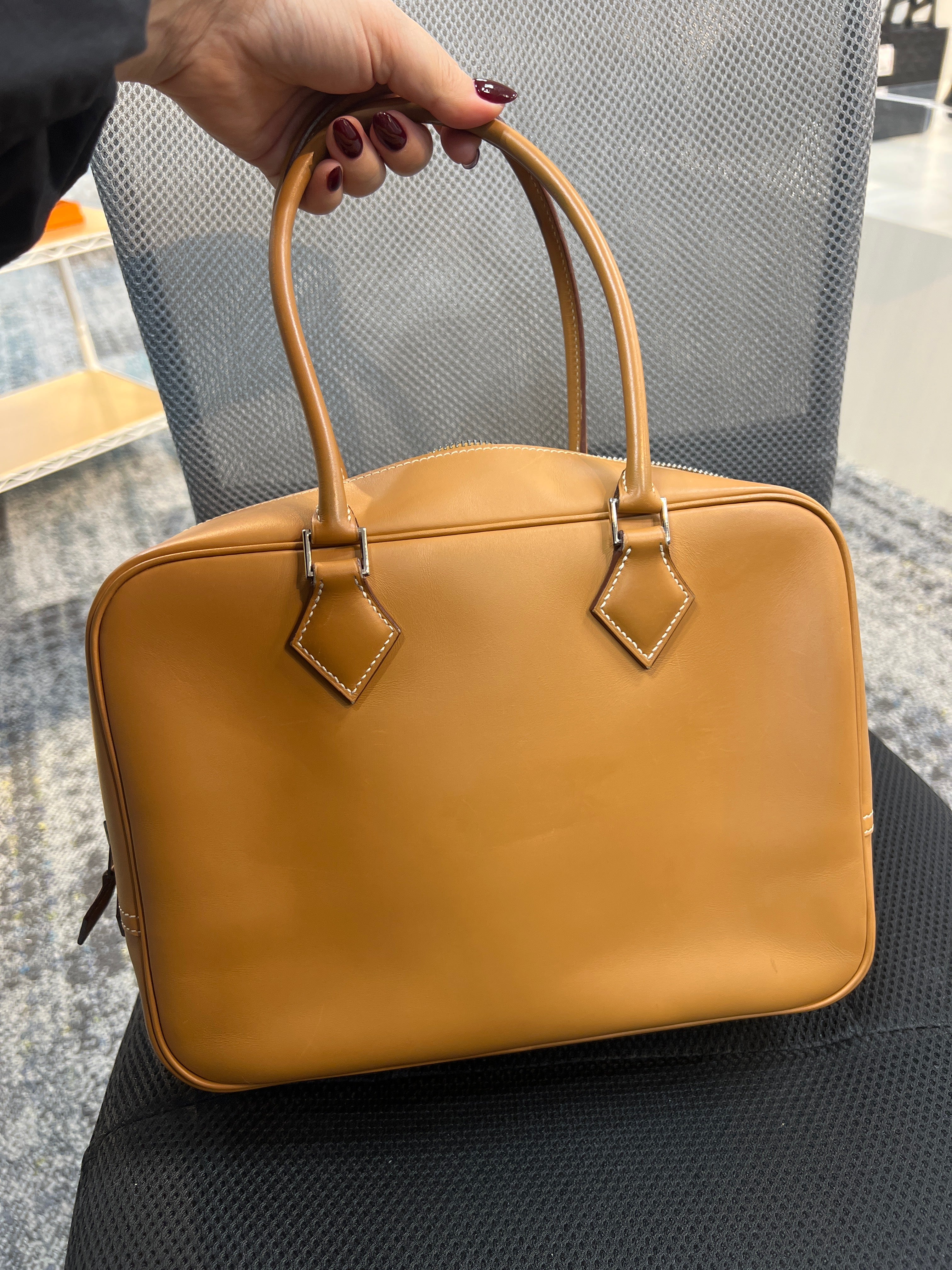 Plume 28 In Gold