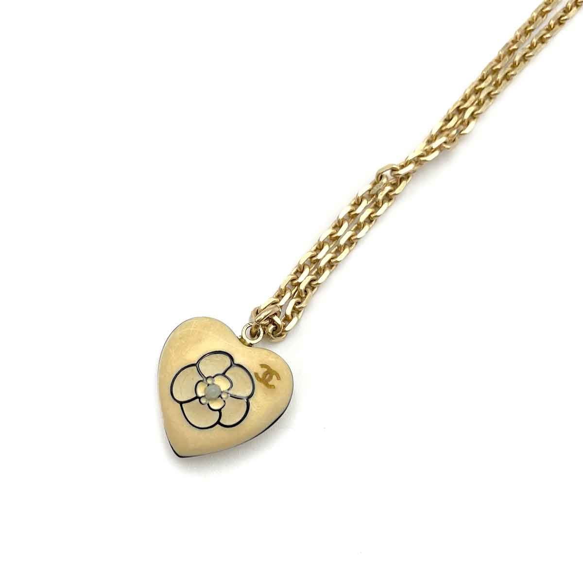 CHANEL VINTAGE NECKLACE HEART MOTIF CAMELLIA ACCESSORY 06P 90229619