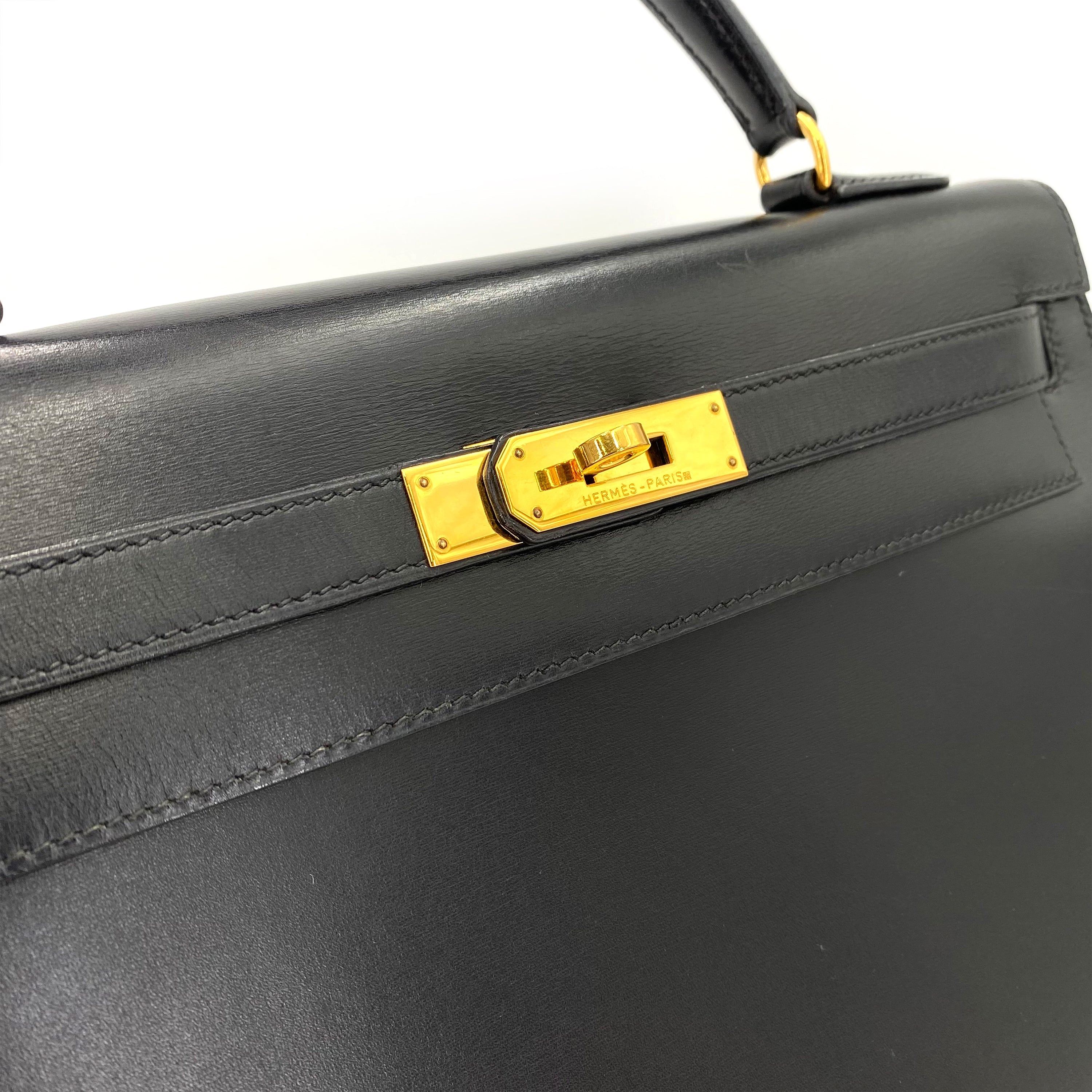 *AUCTION* Hermès Vintage Kelly 32 Sellier Black Boxcalf GHW #V 90234350