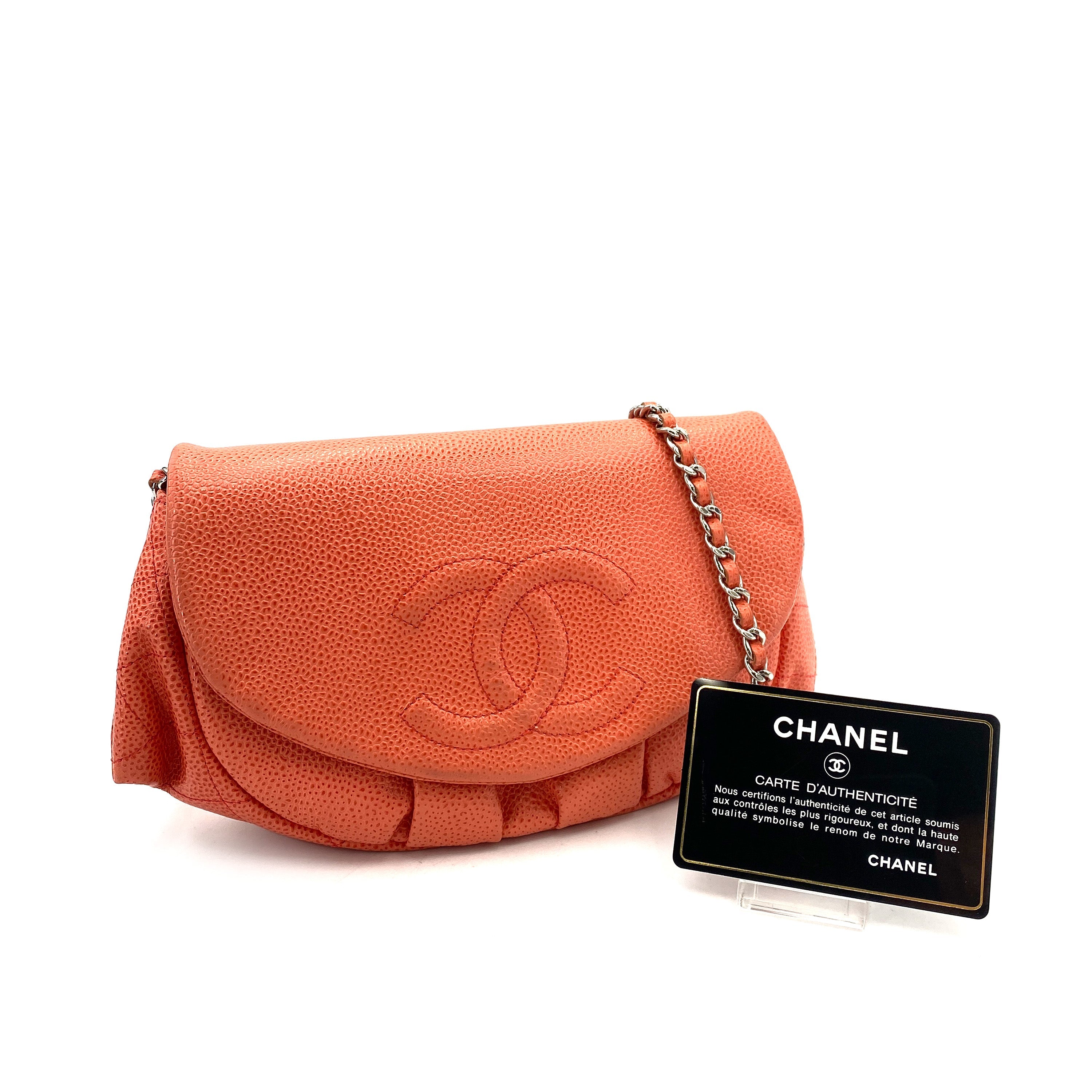 AUCTION  CHANEL VINTAGE CHAIN SHOULDER WALLET SALMON PINK CAVIAR SKIN 90245659