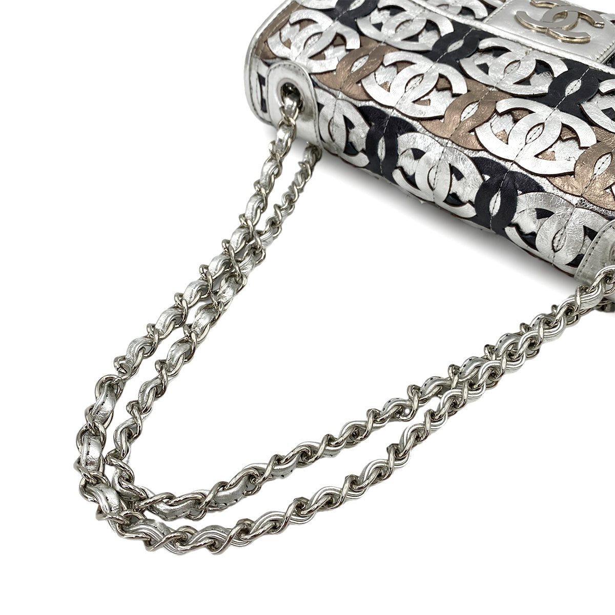 CHANEL VINTAGE CC PATCHWORK CHAIN SHOULDER BAG SILVER LEATHER 90247988