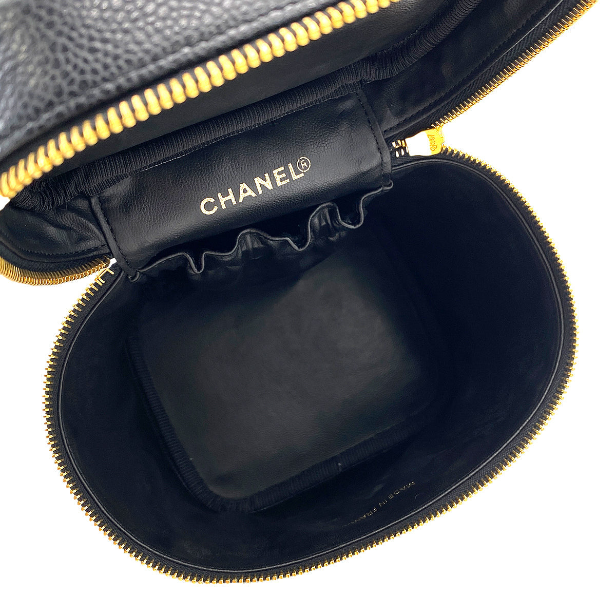 CHANEL VINTAGE VANITY HAND BAG BLACK CAVIAR SKIN 90251686