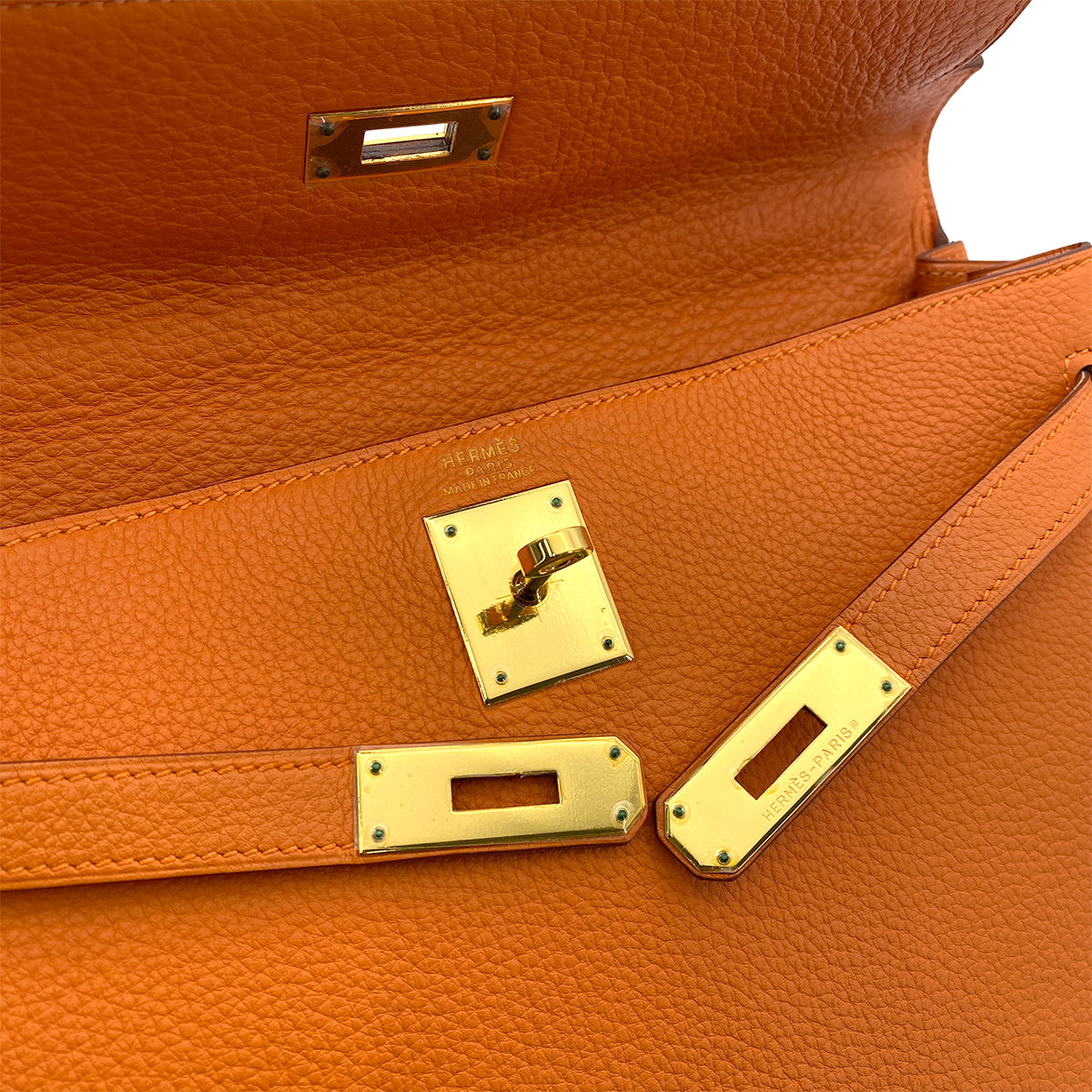 HERMES KELLY 32 RETOURNE ORANGE TOGO HAND SHOULDER BAG □G GHW 90256429