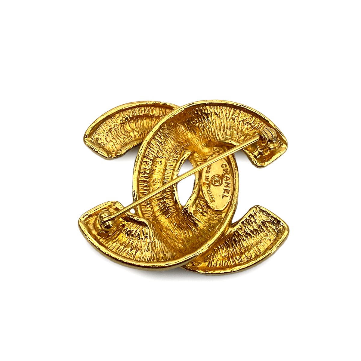 CHANEL VINTAGE MATELASSE COCOMARK BROOCH GOLD ACCESSORY 90258848