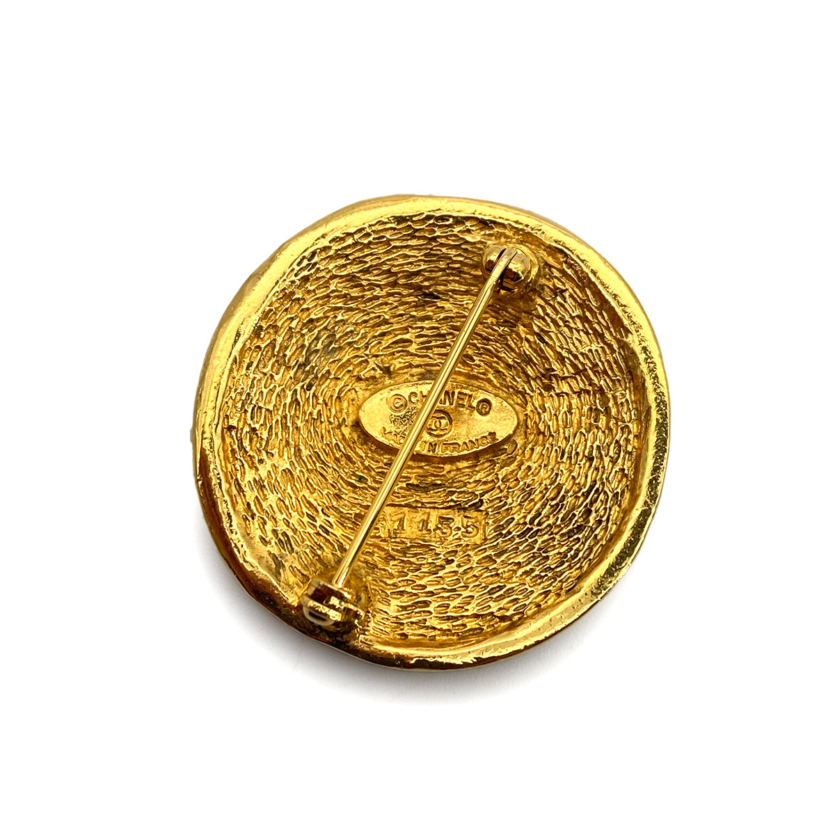 CHANEL VINTAGE 31 RUE CAMBON BROOCH GOLD ROUND ACCESSORY 90258849