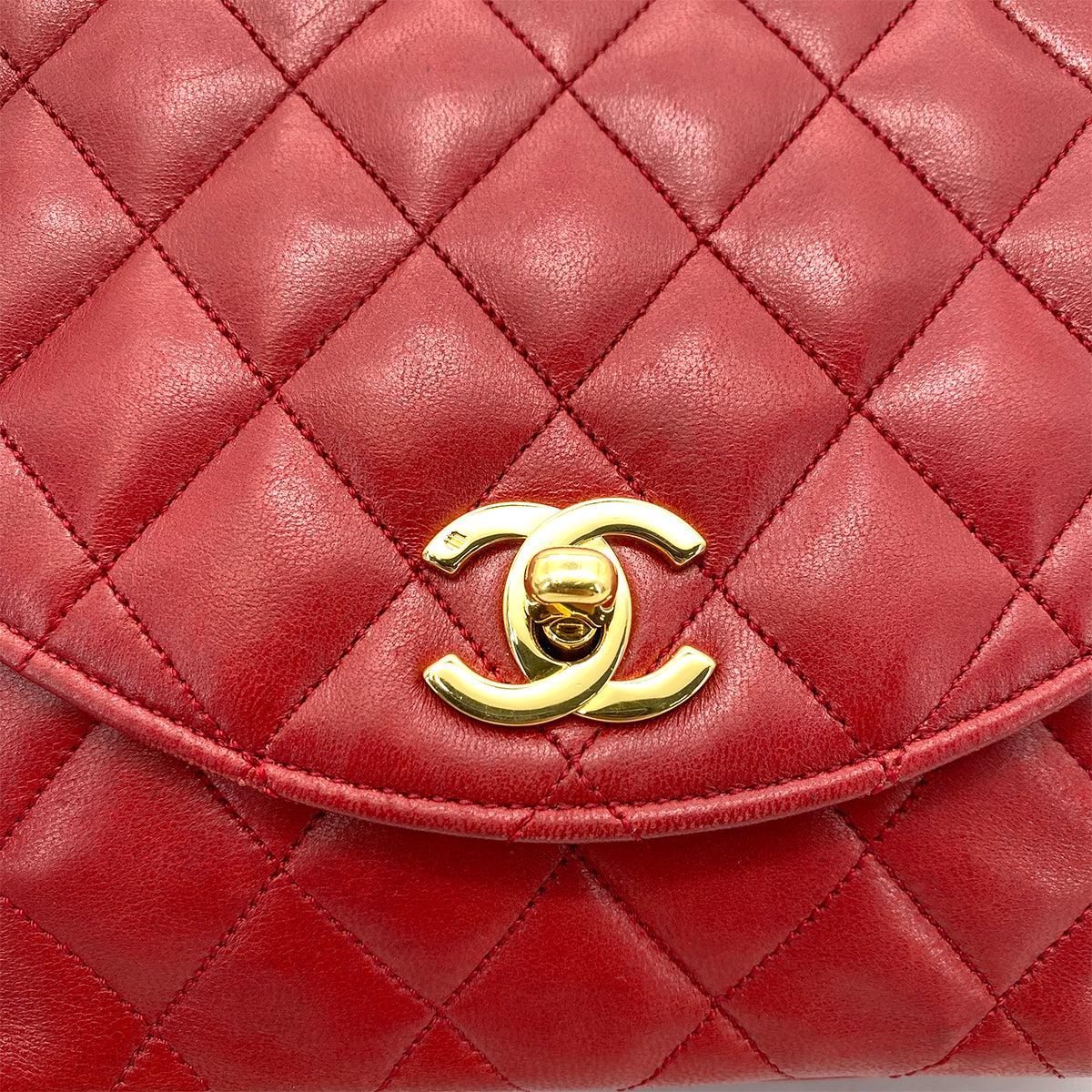 CHANEL VINTAGE HALF MOON CHAIN SHOULDER BAG RED LAMB SKIN 90259121