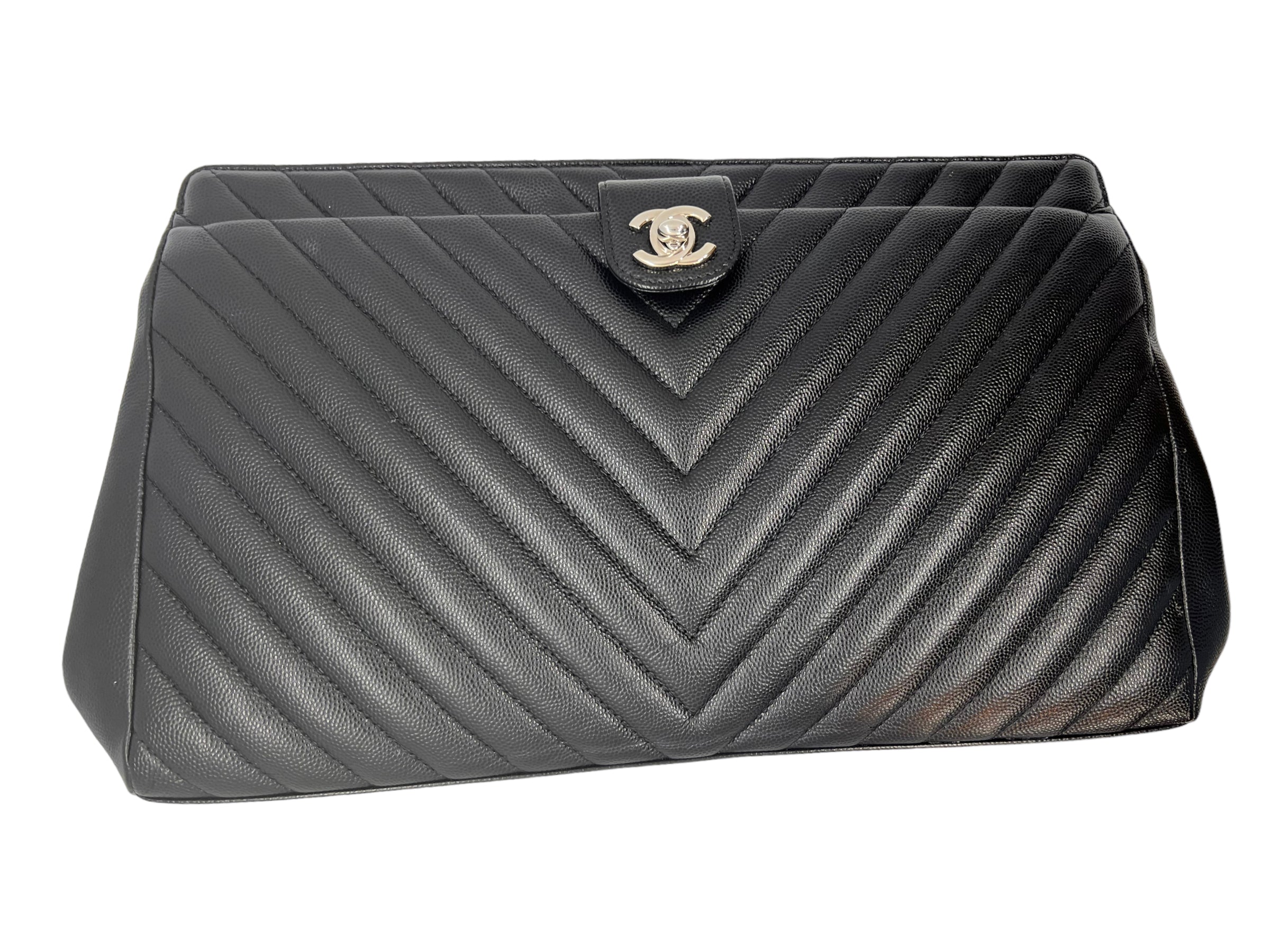 Chanel Chevron Caviar Turnlock Clutch DXBK0060