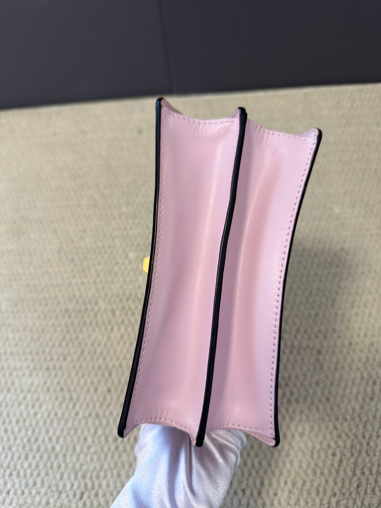 Fendi Kan I Small Light Pink Leather Shoulder Bag