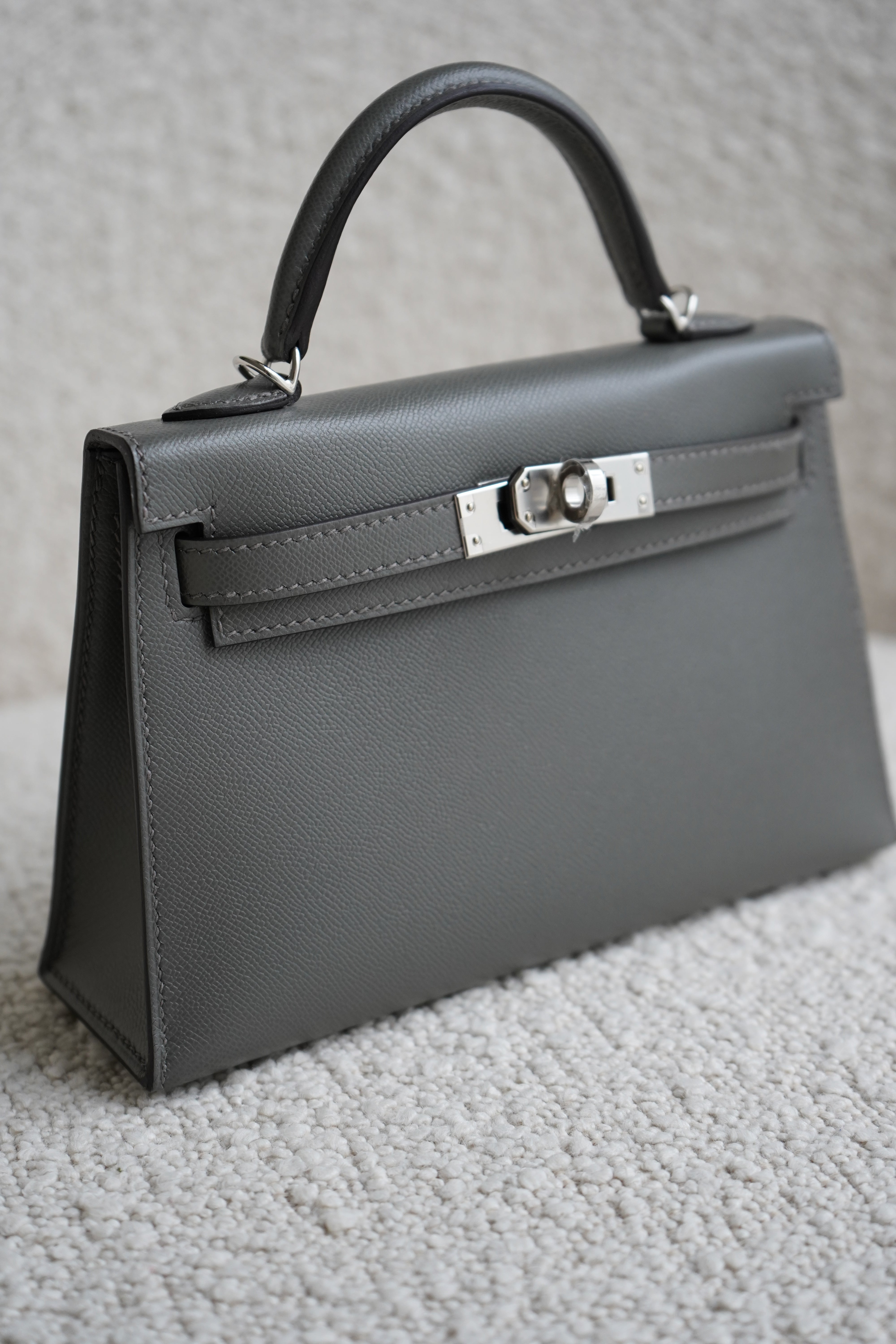 HERMÈS MINI KELLY II 20CM GRIS MEYER Madame Leather with Palladium Hardware