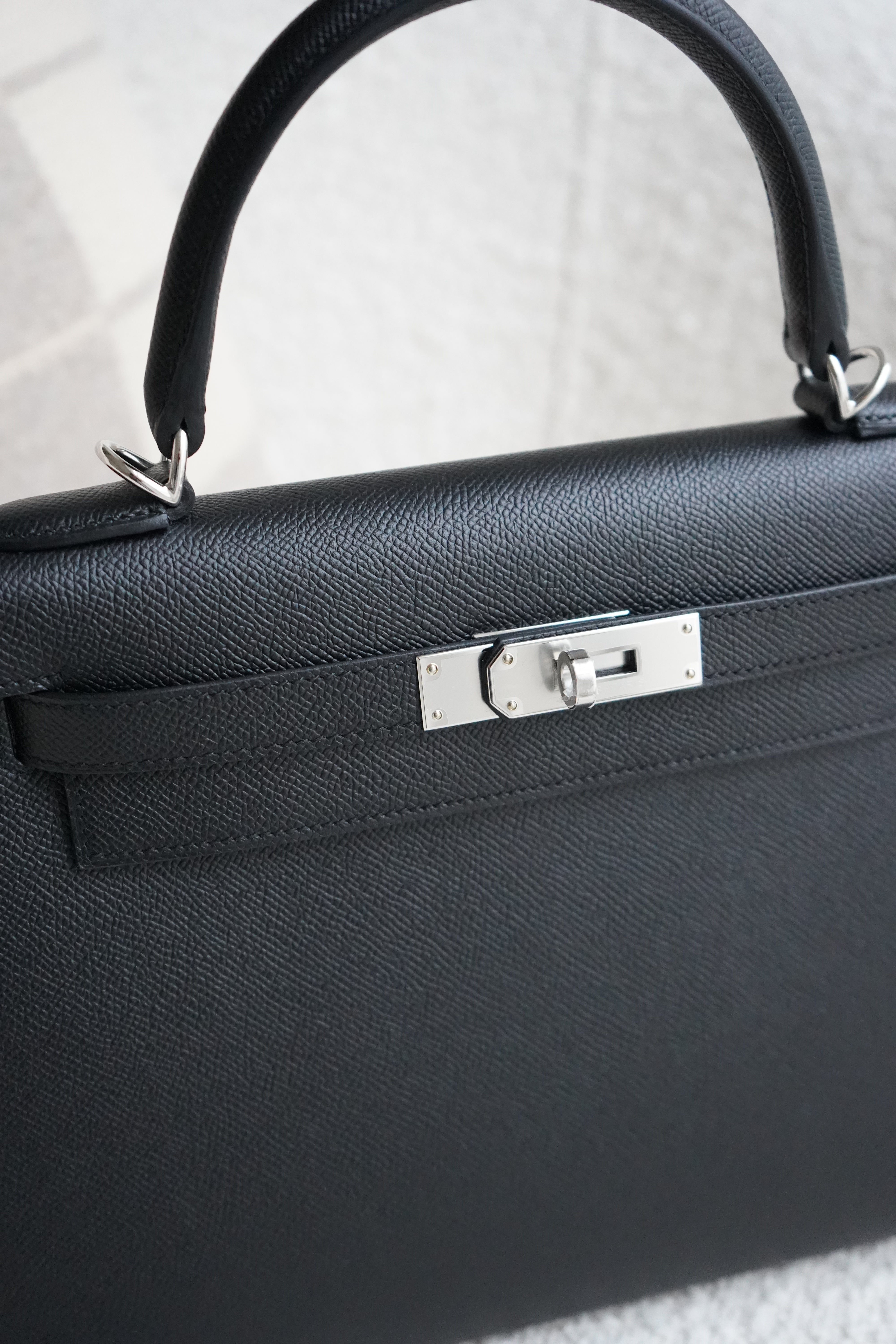 HERMÈS KELLY 28CM BLACK Epsom Leather with Palladium Hardware