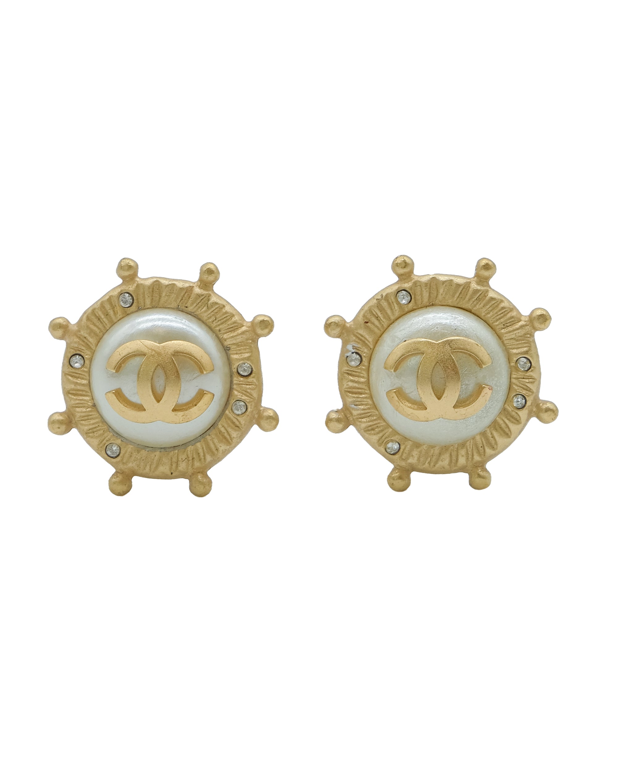 Chanel CC Pearl Gold Clip On Earrings ASC5309