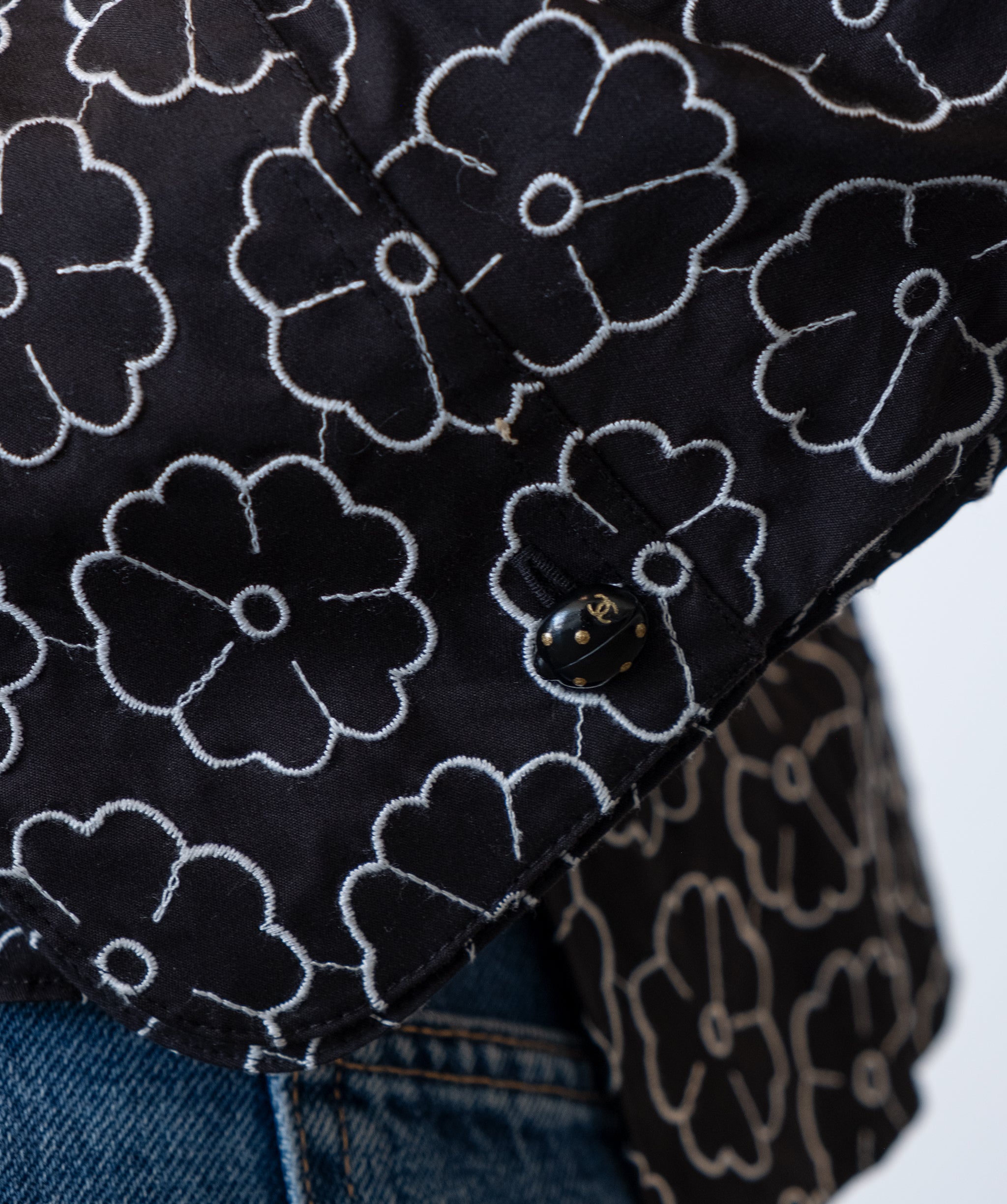 Chanel Flower Print Cropped Shirt Black 04P DXBS0184