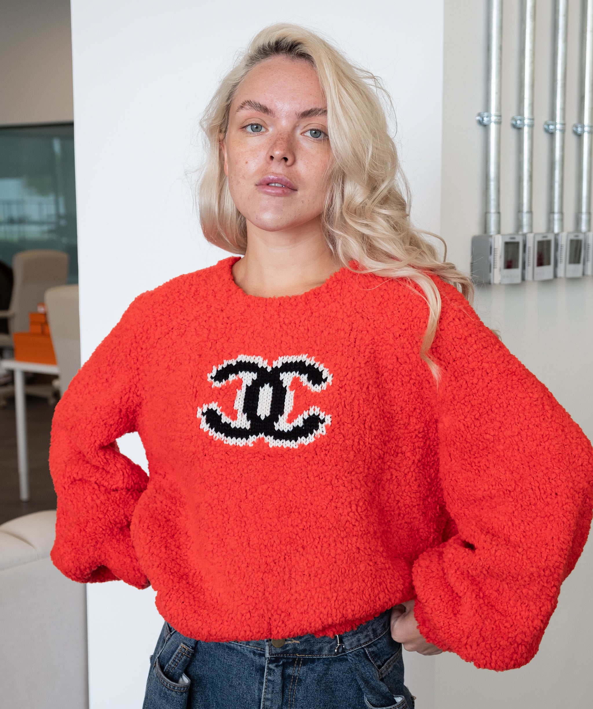 Chanel coco CC top red 48 sweater P62563K48070	 DXBS0499