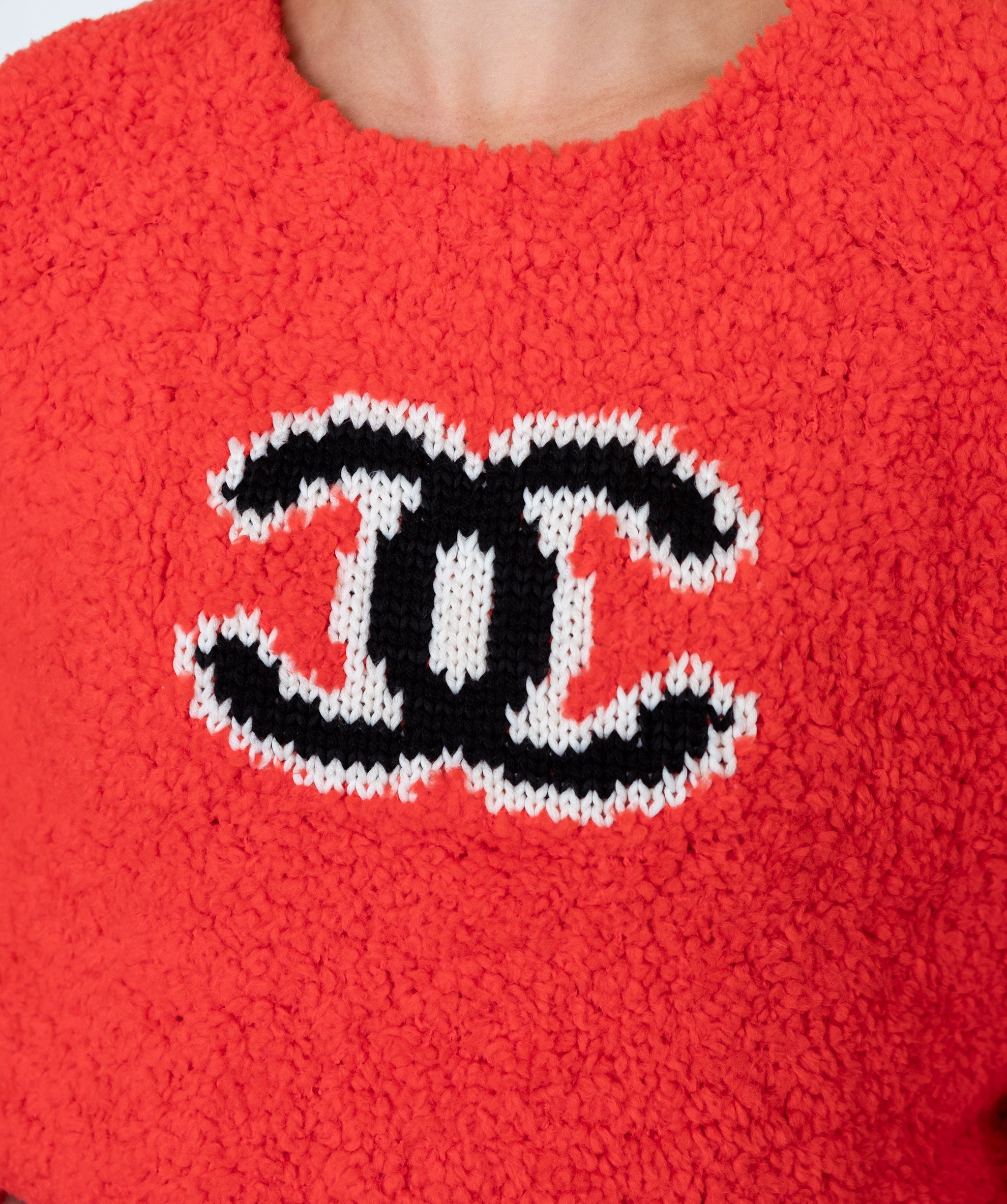 Chanel coco CC top red 48 sweater P62563K48070	 DXBS0499