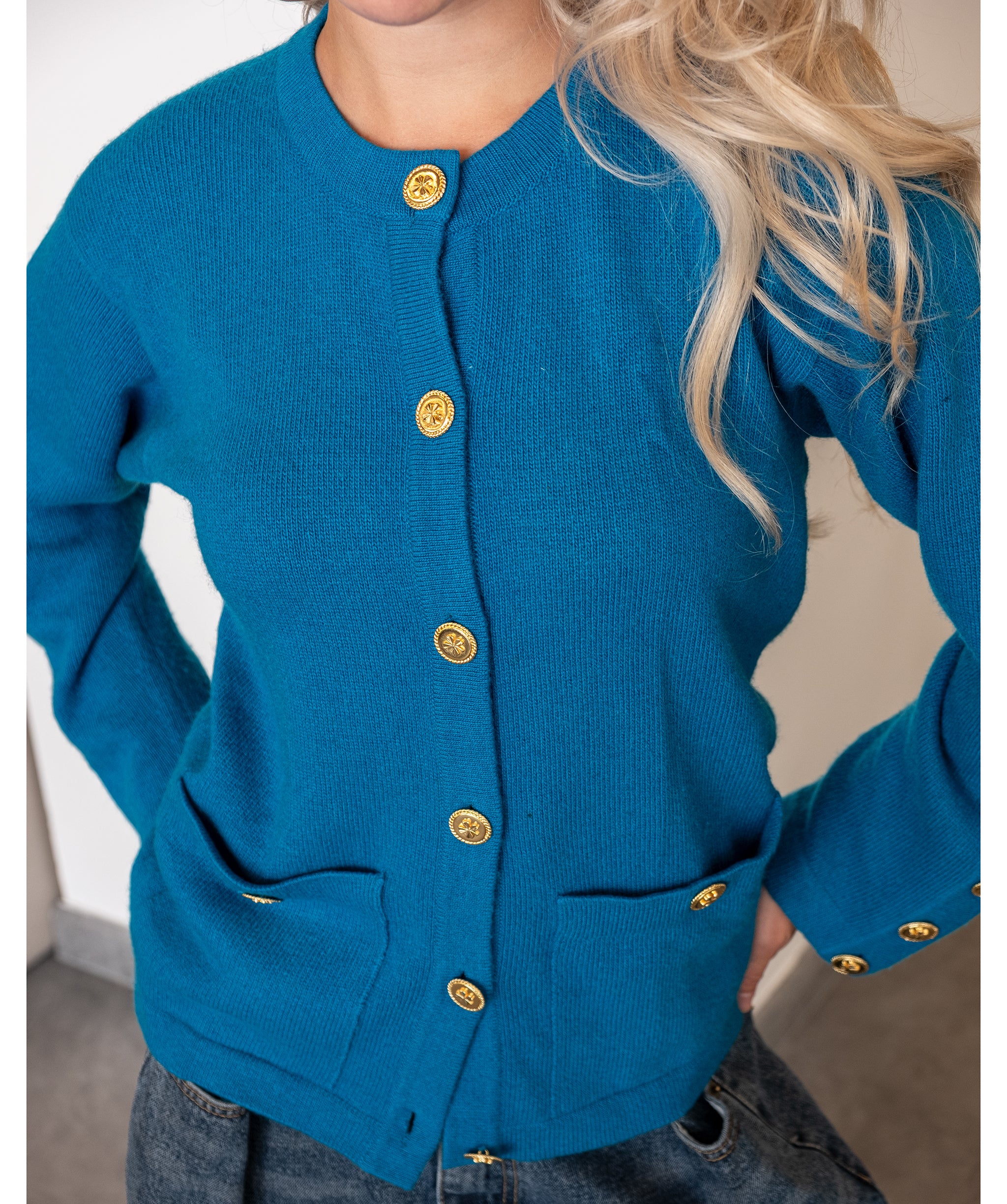 Chanel Blue Cashmere Cardigan	 DXBS0497