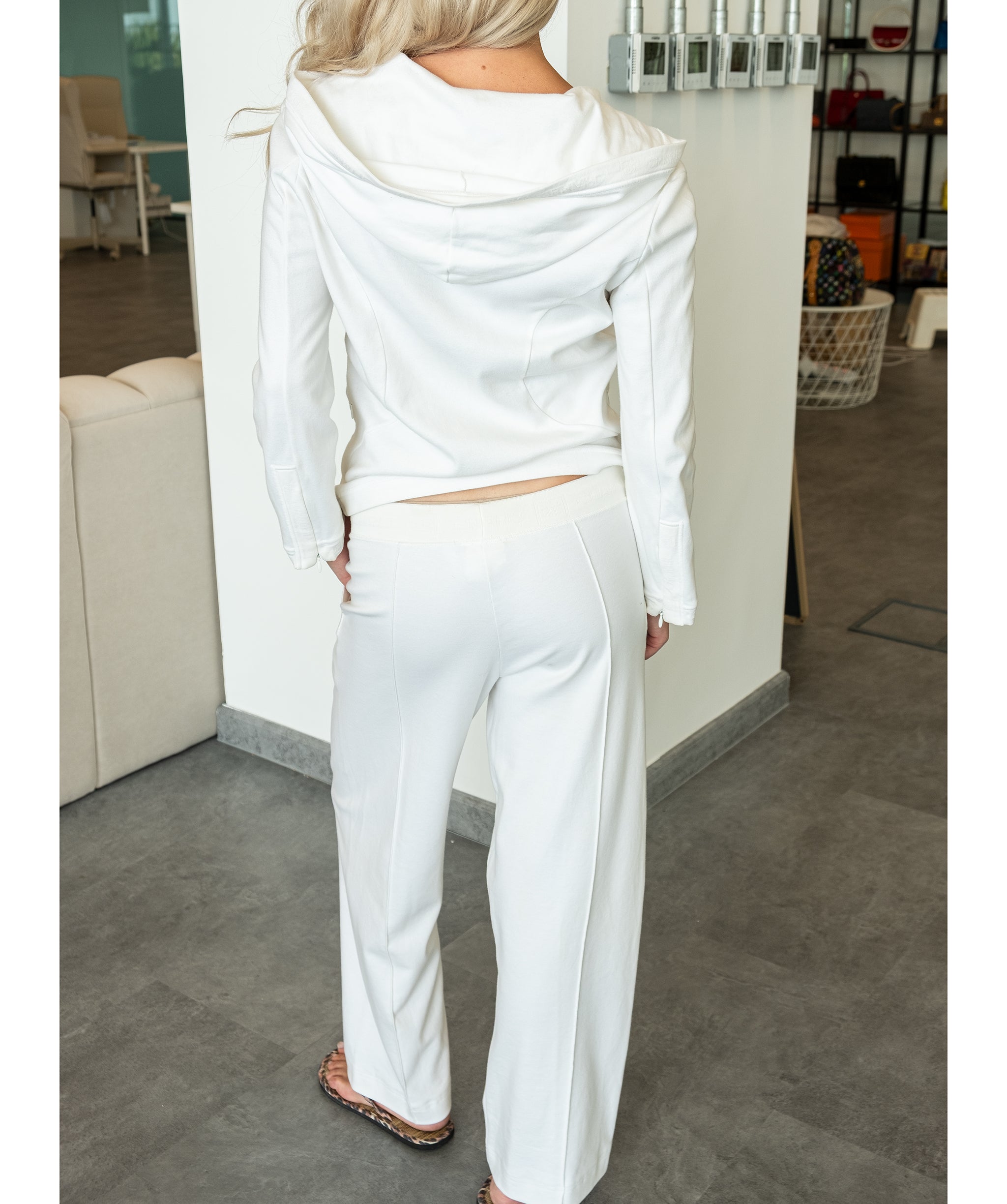 Chanel 06P Logo Hoodie Pants Set White ASL3791