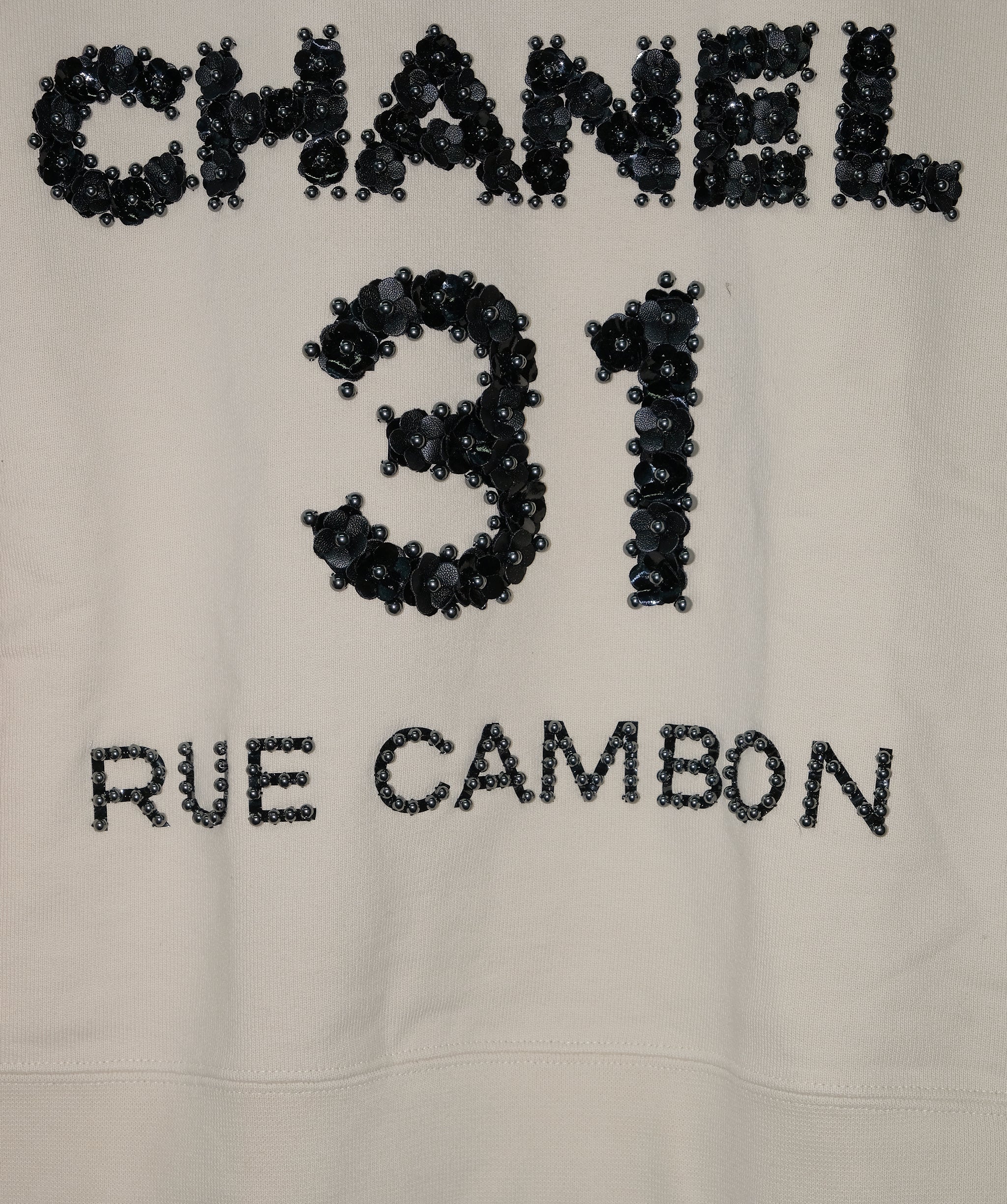 Chanel 31 Rue Cambon Pullover w/ dustbag RJC3648