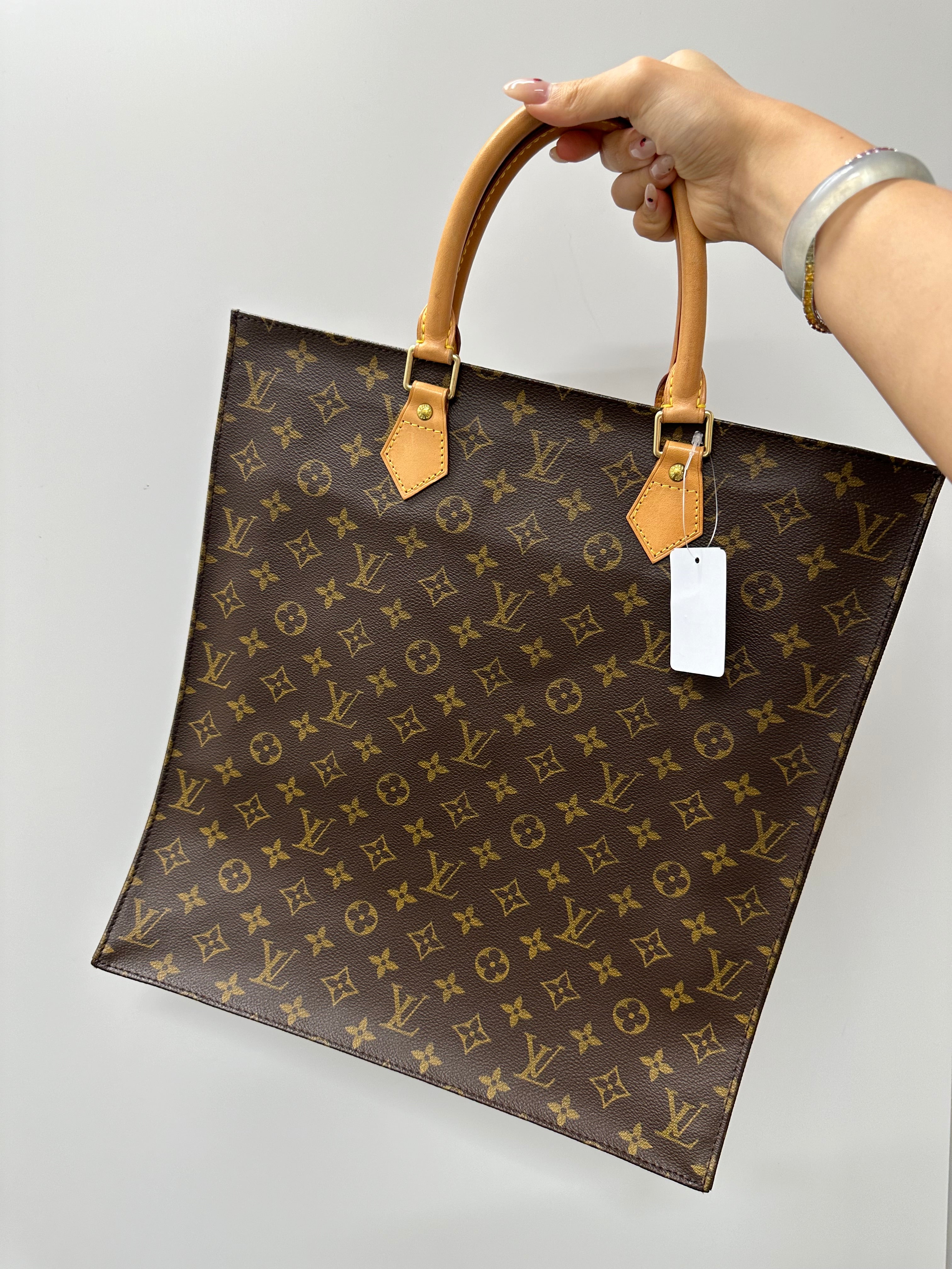 LOUIS VUITTON M51140 Sac Plat B09289A6LE