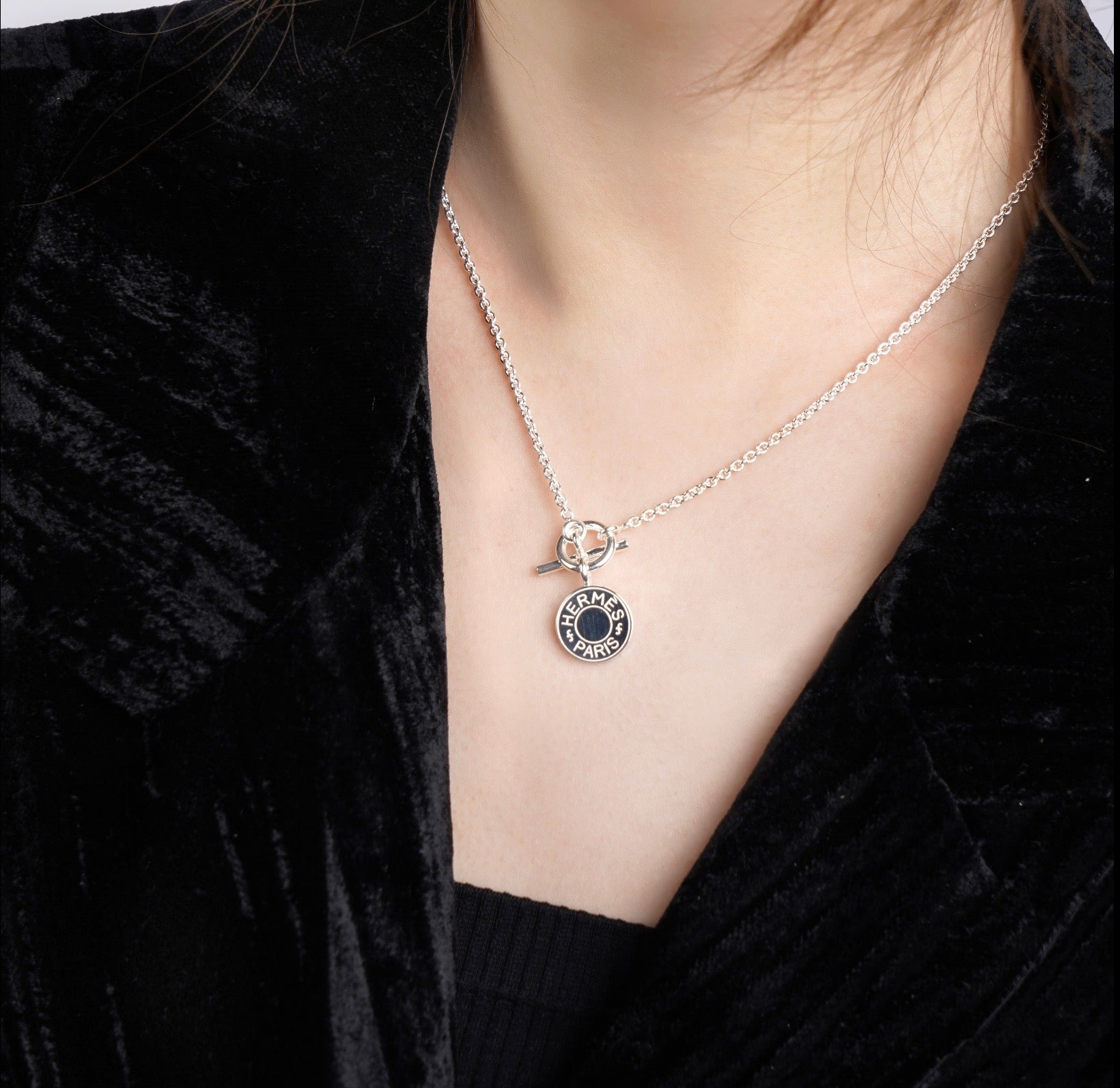 Hermès Ex-libris Pendant Necklace