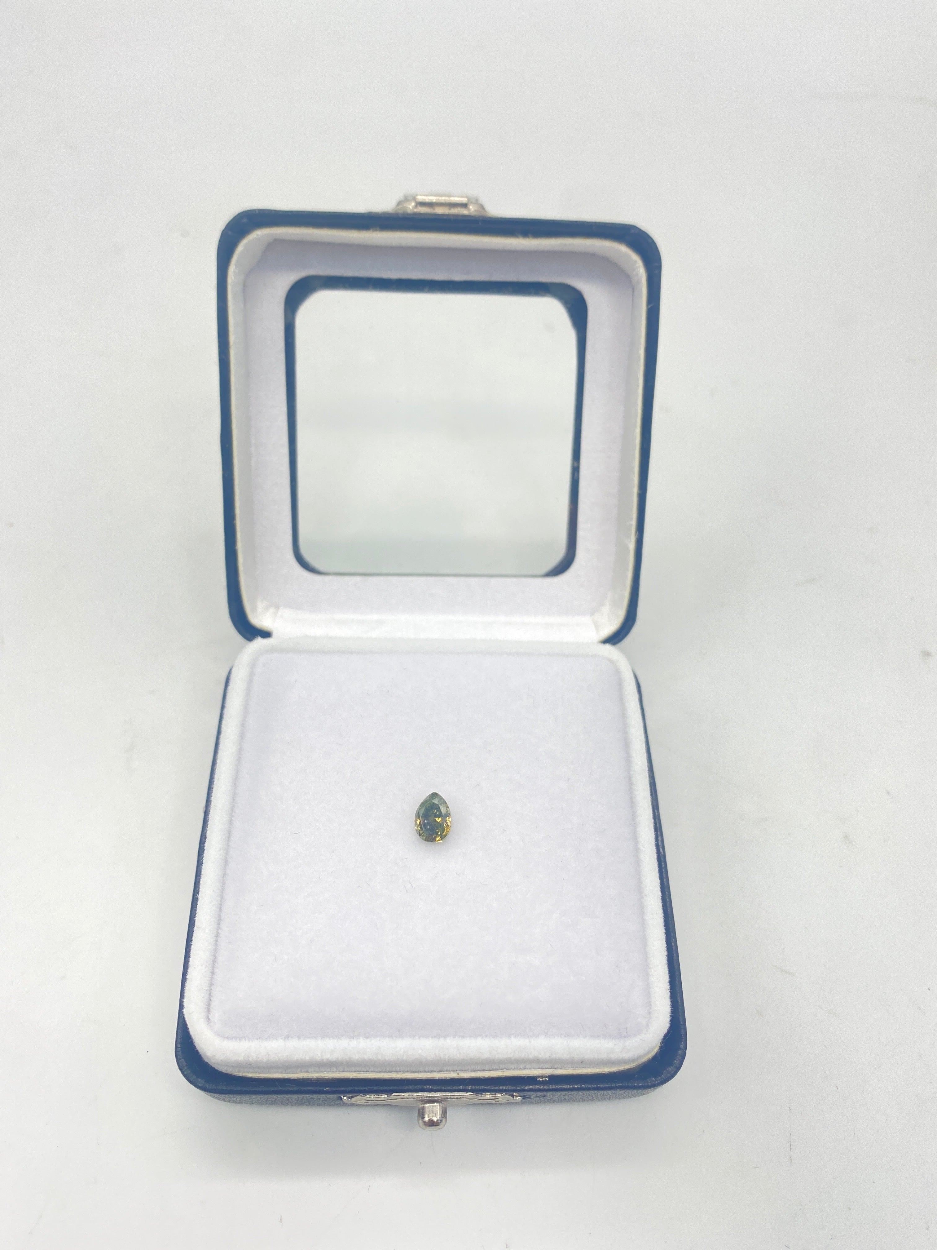 0.66ct GREEN PEAR Rough Cut Diamond