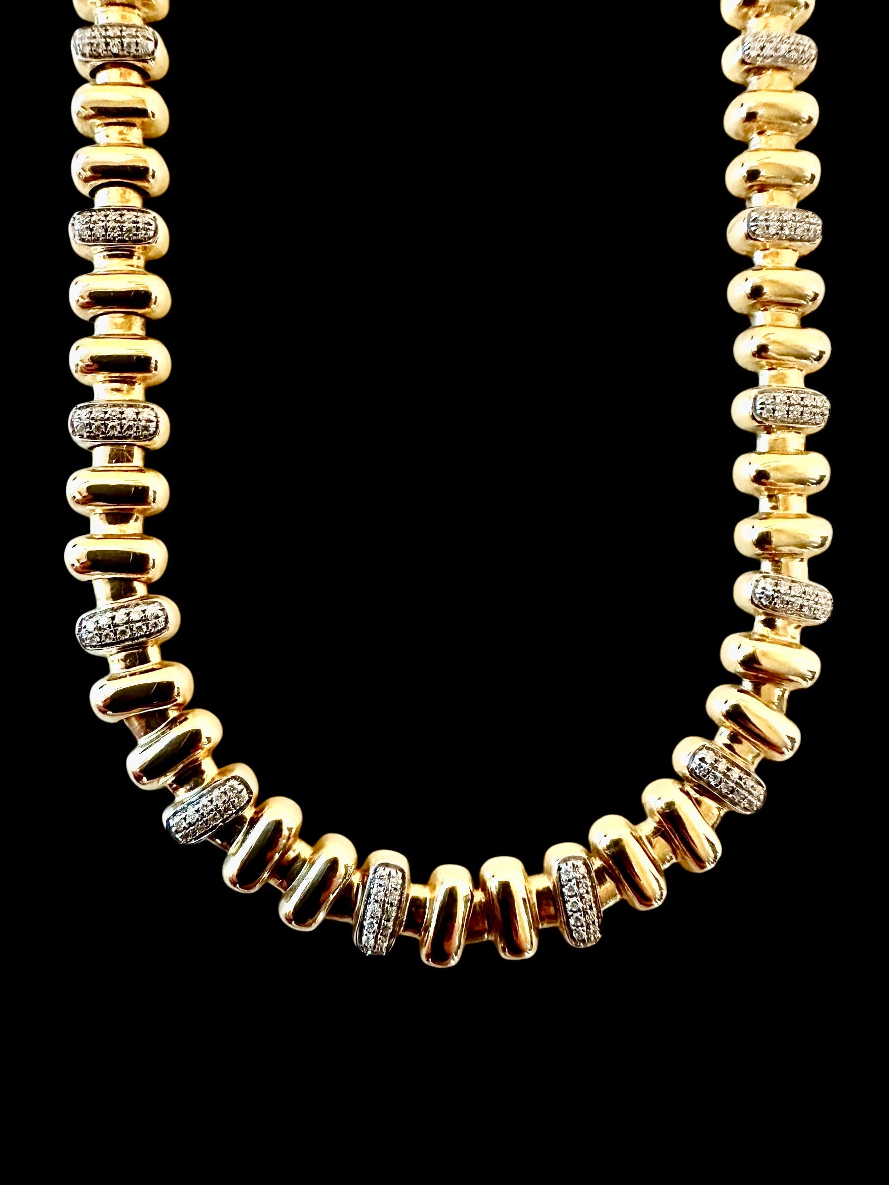 Flat & Detailed 18K Yellow Gold Necklace with White Diamonds