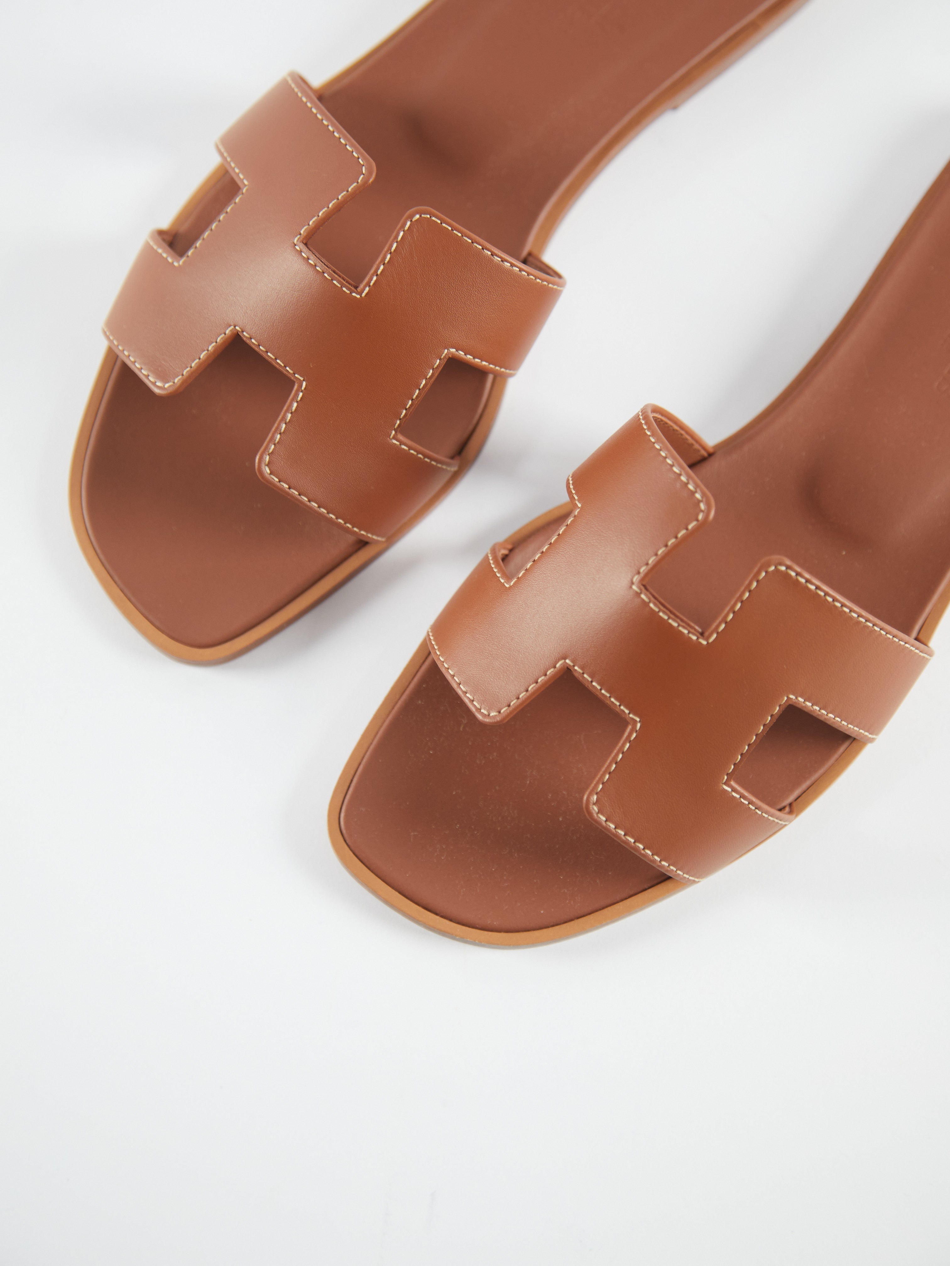 HERMÈS ORAN SANDAL Gold - Size 36