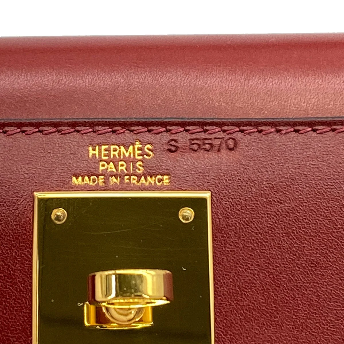 HERMES KELLY 28 SELLIER ROUGE H BOXCALF HAND SHOULDER BAG 2002 SQUARE F GOLD HARDWARE 90324446