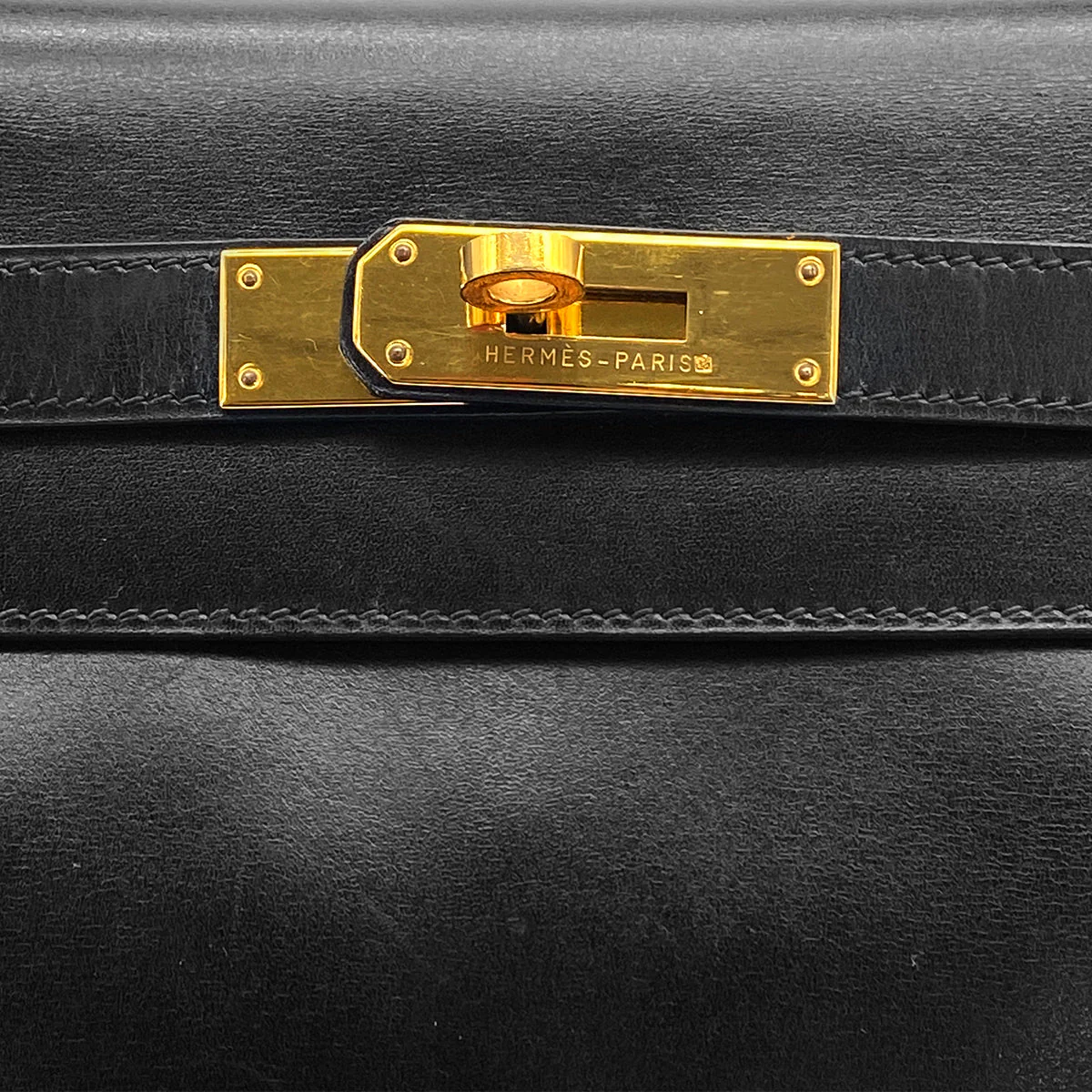 HERMES KELLY 32 RETOURNE BLACK BOXCALF HAND SHOULDER BAG 1994 CIRCLE X GOLD HARDWARE 90324739