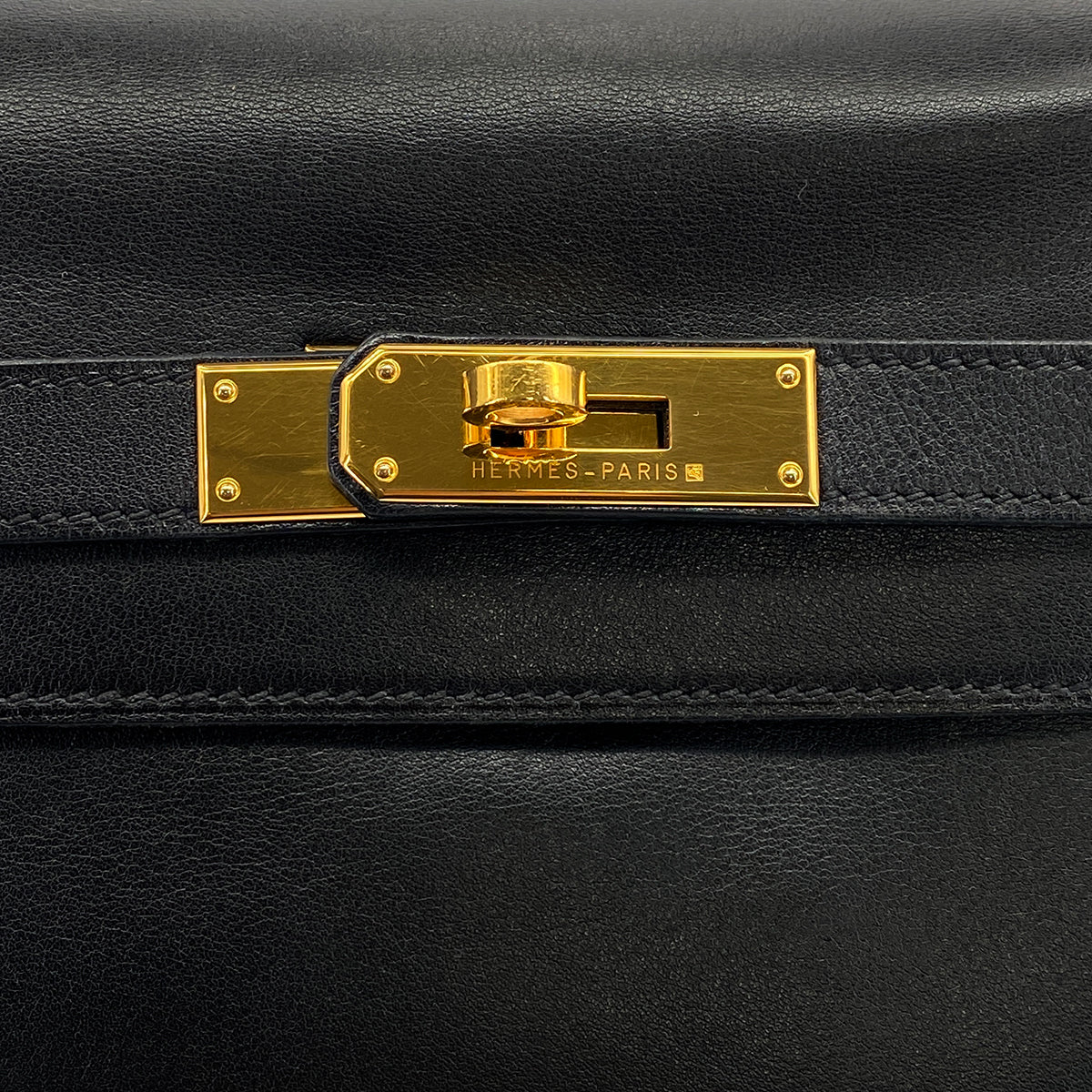 HERMES KELLY 32 RETOURNE BLACK VEAU GULLIVER HAND BAG 1999 SQUARE C GOLD HARDWARE 90322047