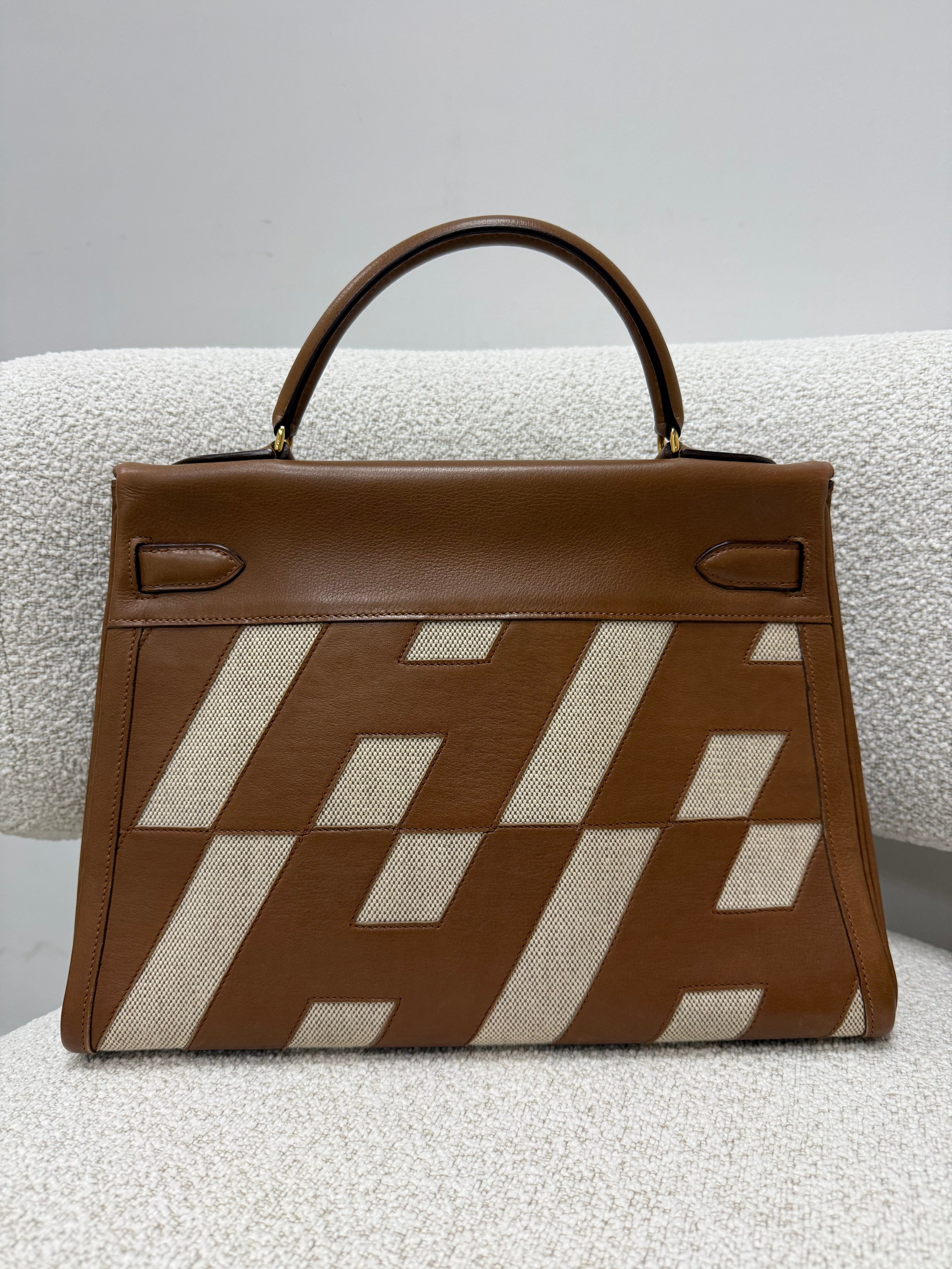 *LONDON LOCATED* VINTAGE HERMÈS KELLY 32CM "ULYSSE" GOLD Gulliver & Toile with Gold Hardware