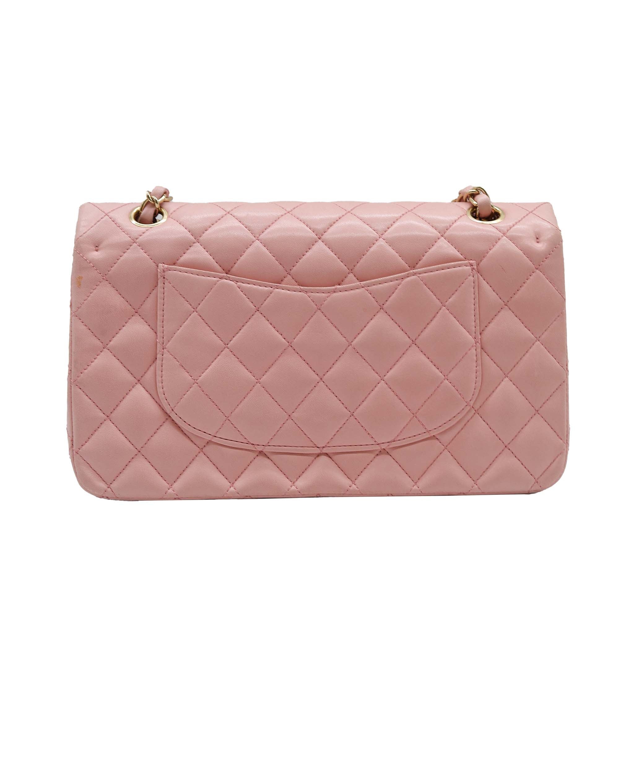 Chanel Classic Medium Lamb GHW Pink DXBS2339