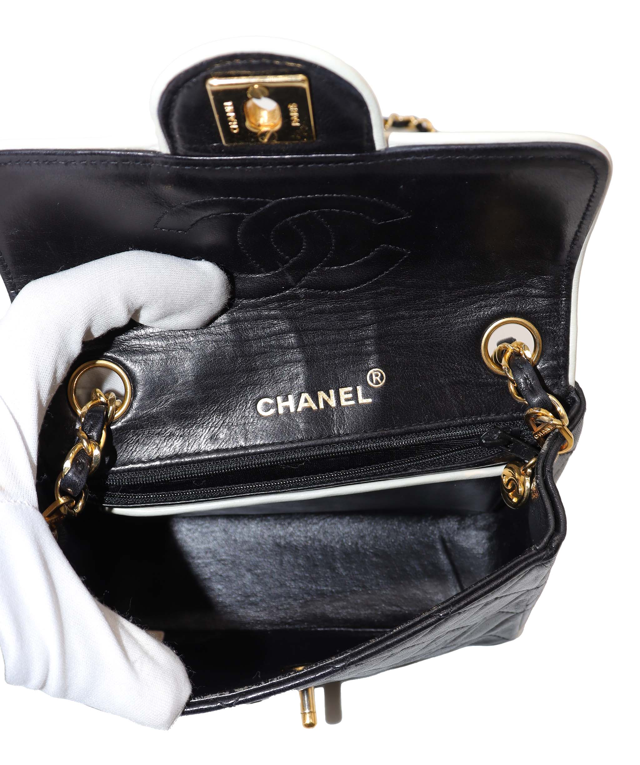 Chanel Mini 7" Square Bi-Colour Lamb GHW Black / White DXBS2352