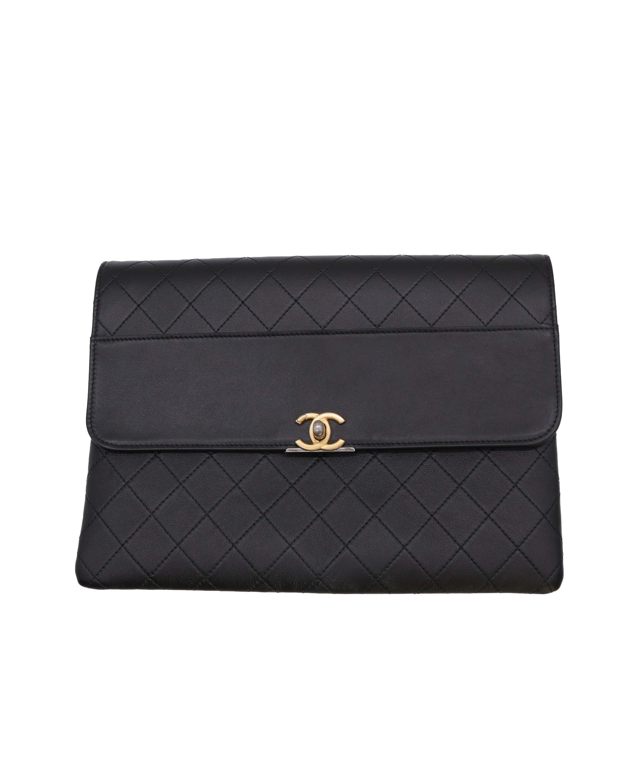 Chanel Black Mixed hardwear quilted Clutch full set UKL1445