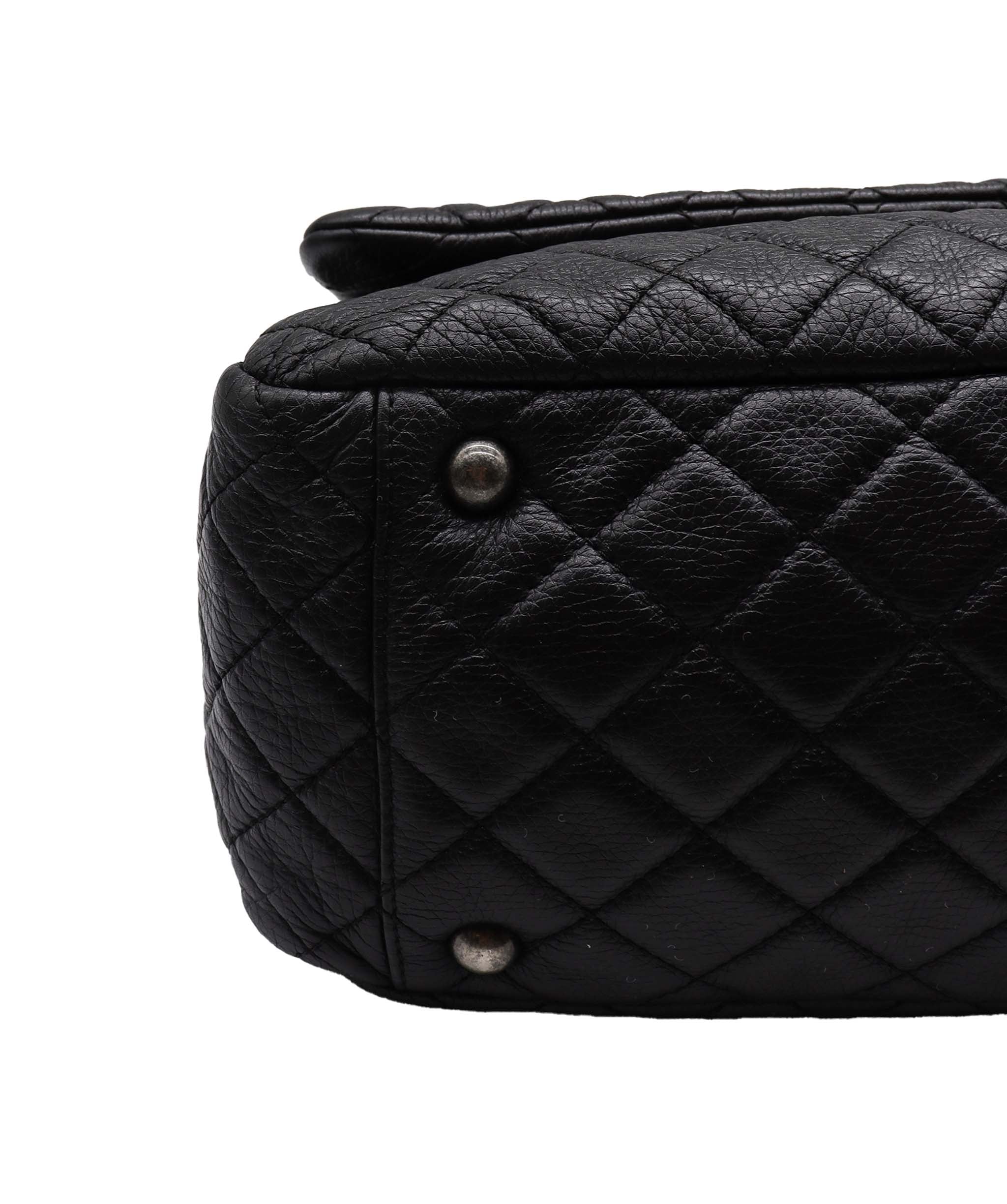 Chanel Shoulder Bag WB6530 Black DXBS2321