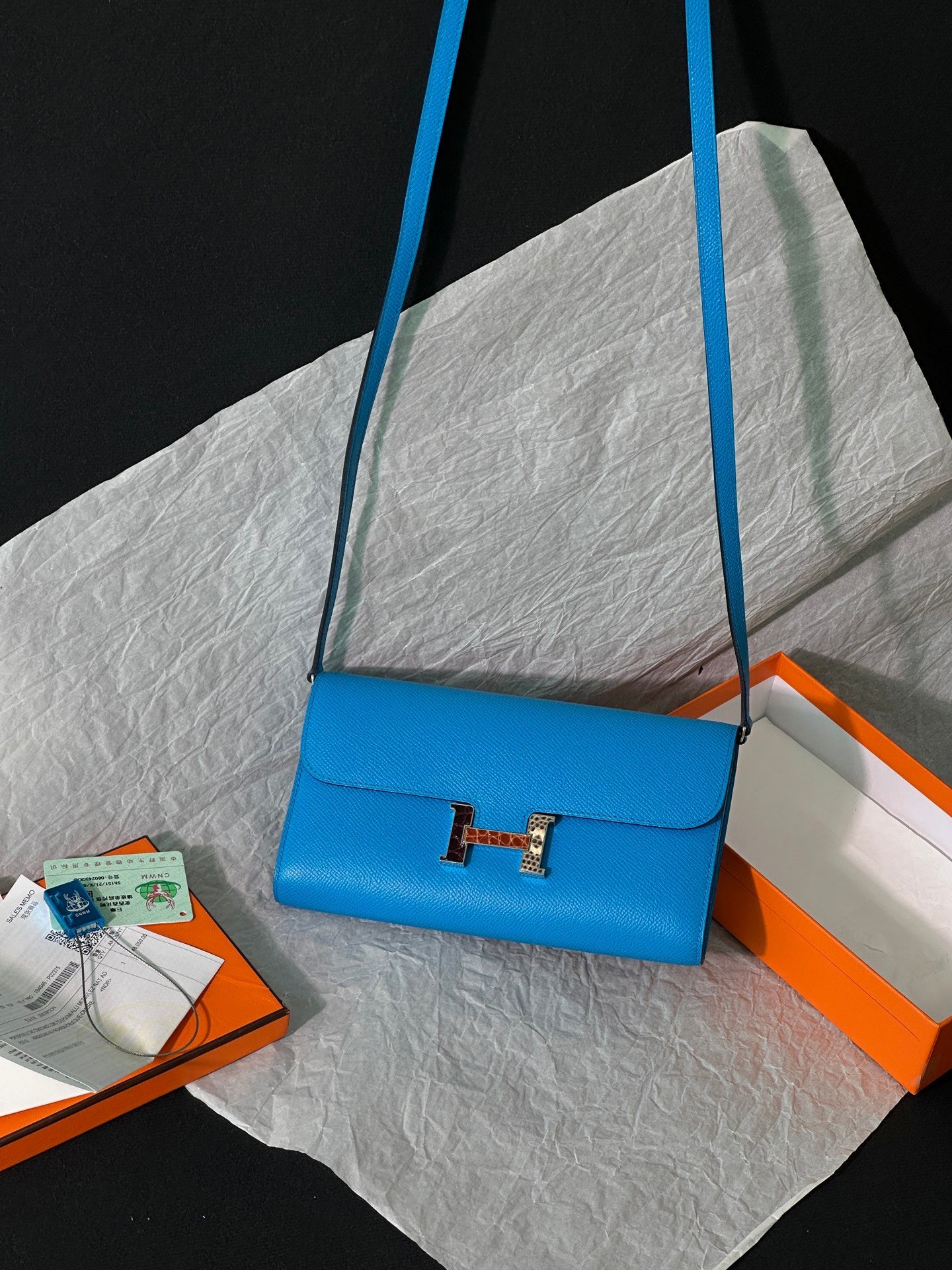Hermès Constance Long To Go Epsom Florida Blue Exotic Hardware Stamp Z – Full Set