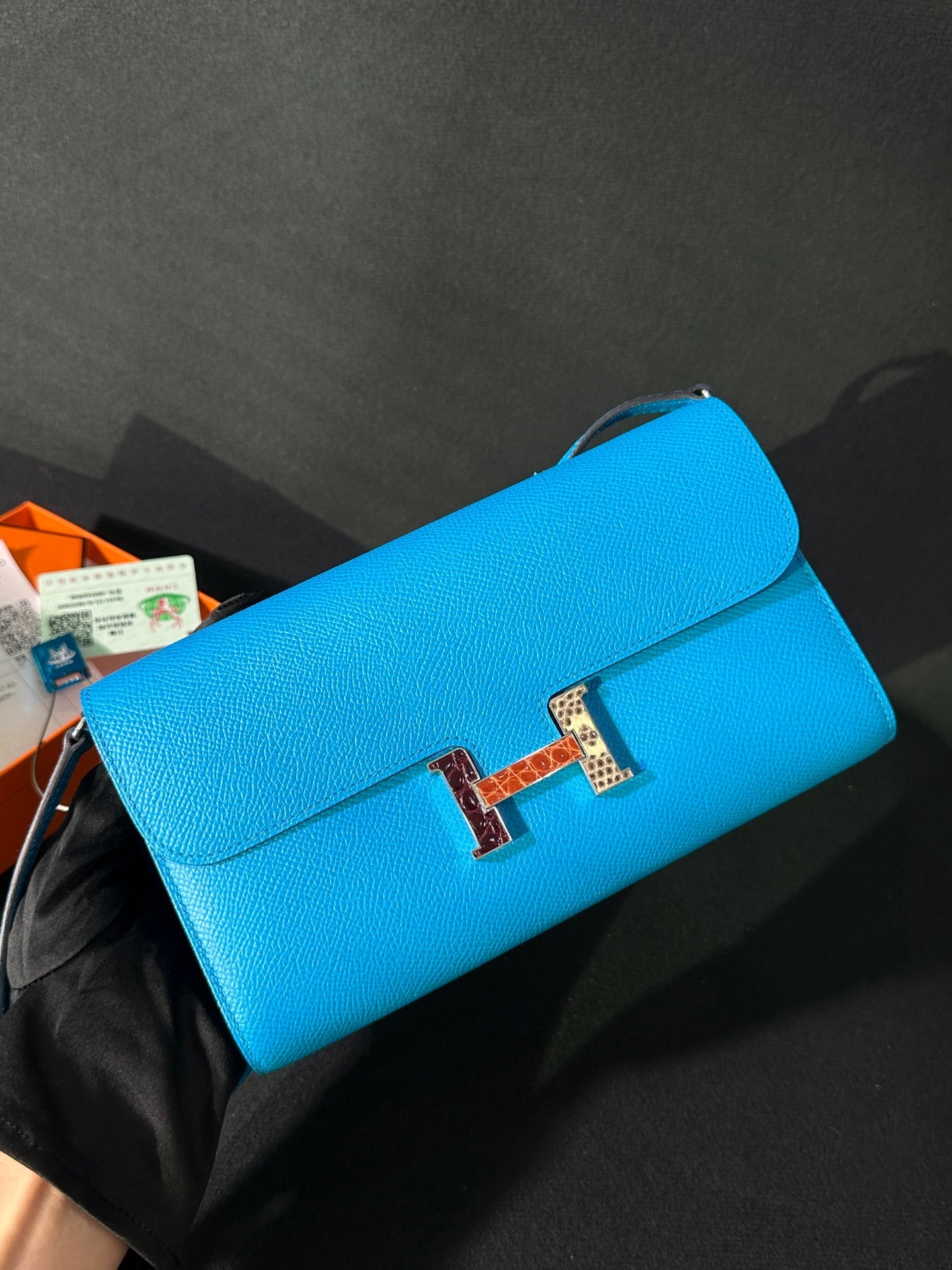 Hermès Constance Long To Go Epsom Florida Blue Exotic Hardware Stamp Z – Full Set