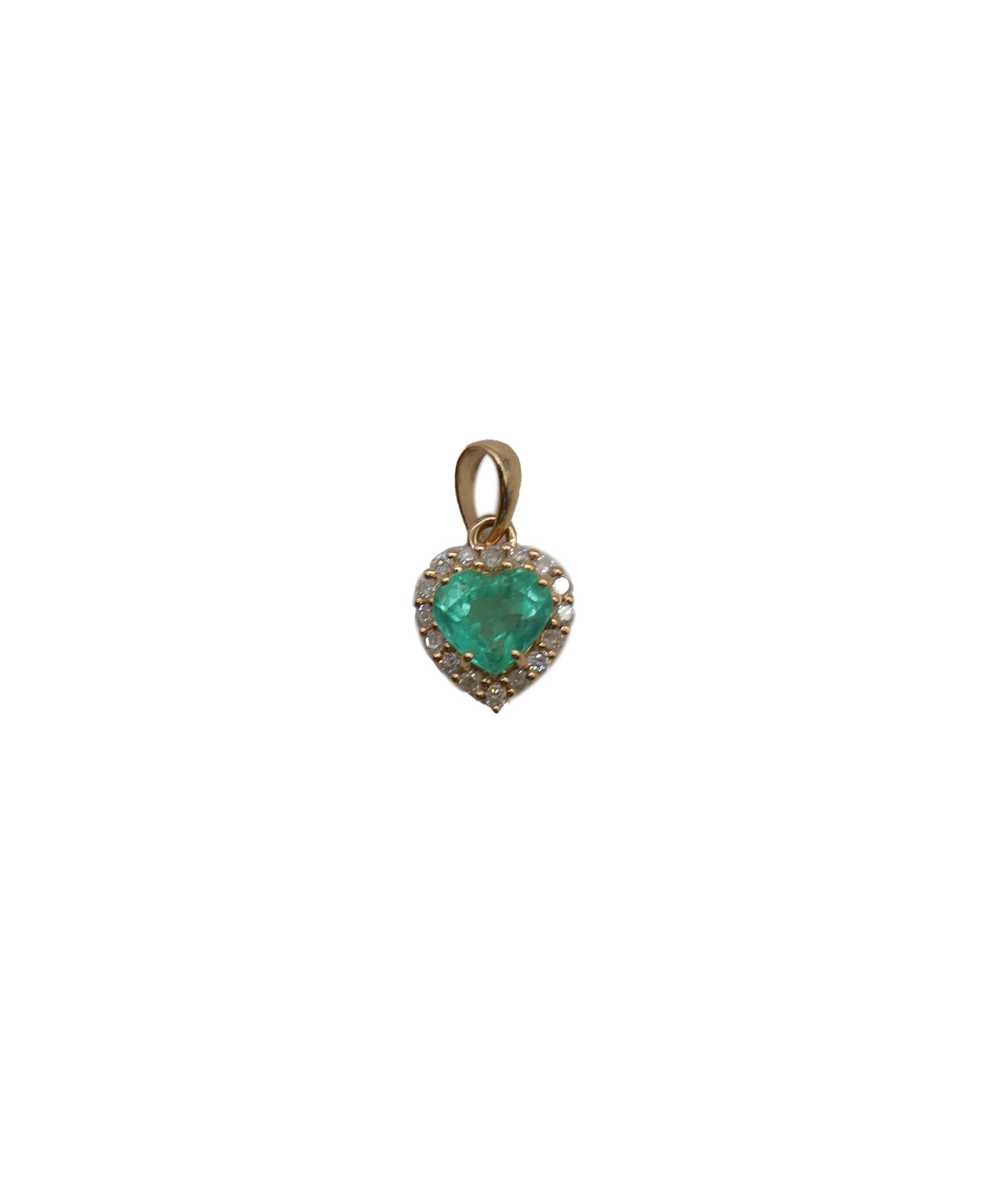 Columbia emerald halo heart pedant YG DXBS0915