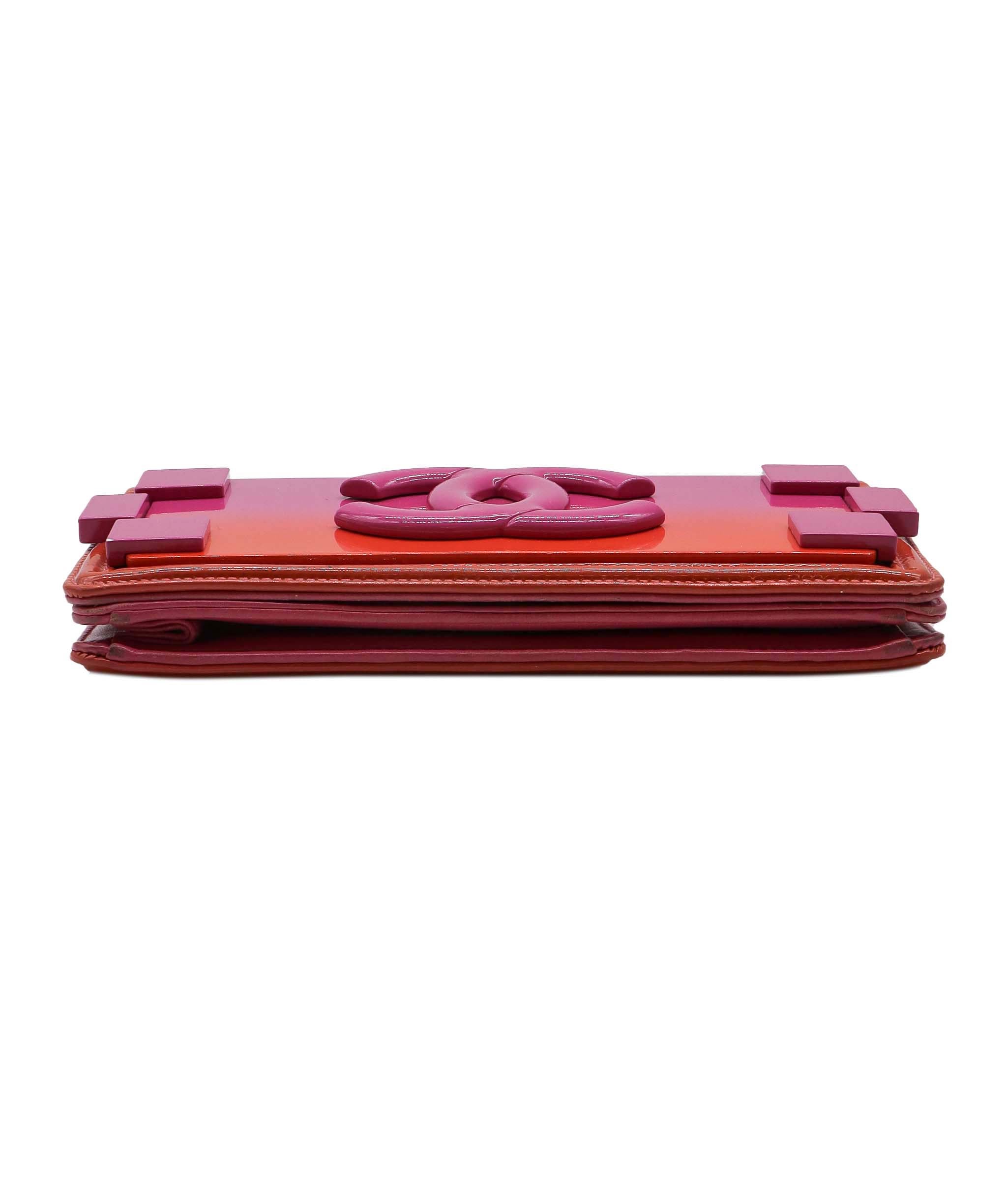 Chanel boy brick pink / orange clutch on chain  DXBS0895