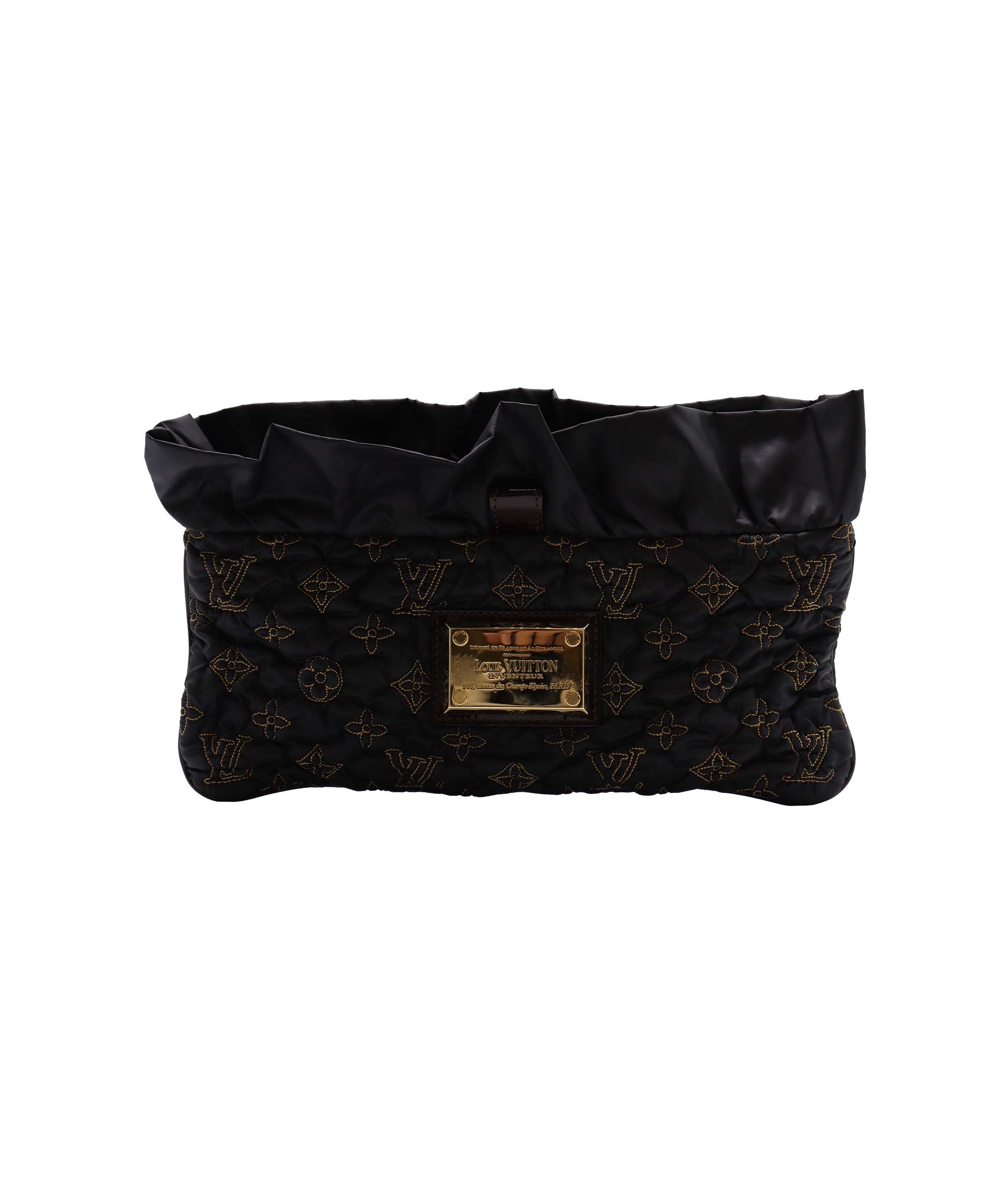 LOUIS VUITTON Monogram Satin Pochette Devi MM Clutch Bag Black M93196 Auth 72333 DXBV0161