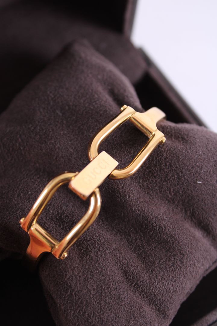 Gucci Mother Of Pearl Face Watch Yellow Gold Tone