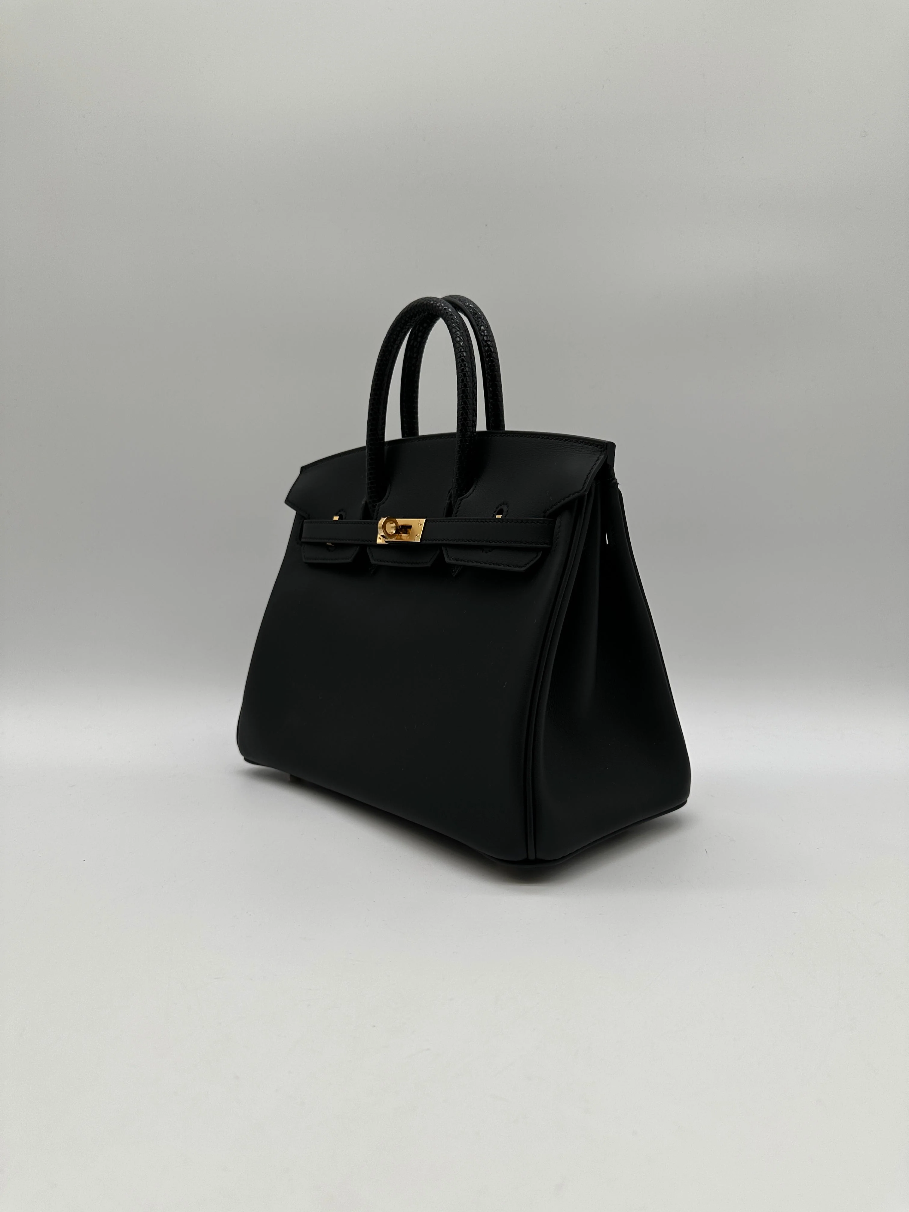 Hermès Birkin 25 Touch Black Shiny Lezard/ Black Swift Gold Hardware